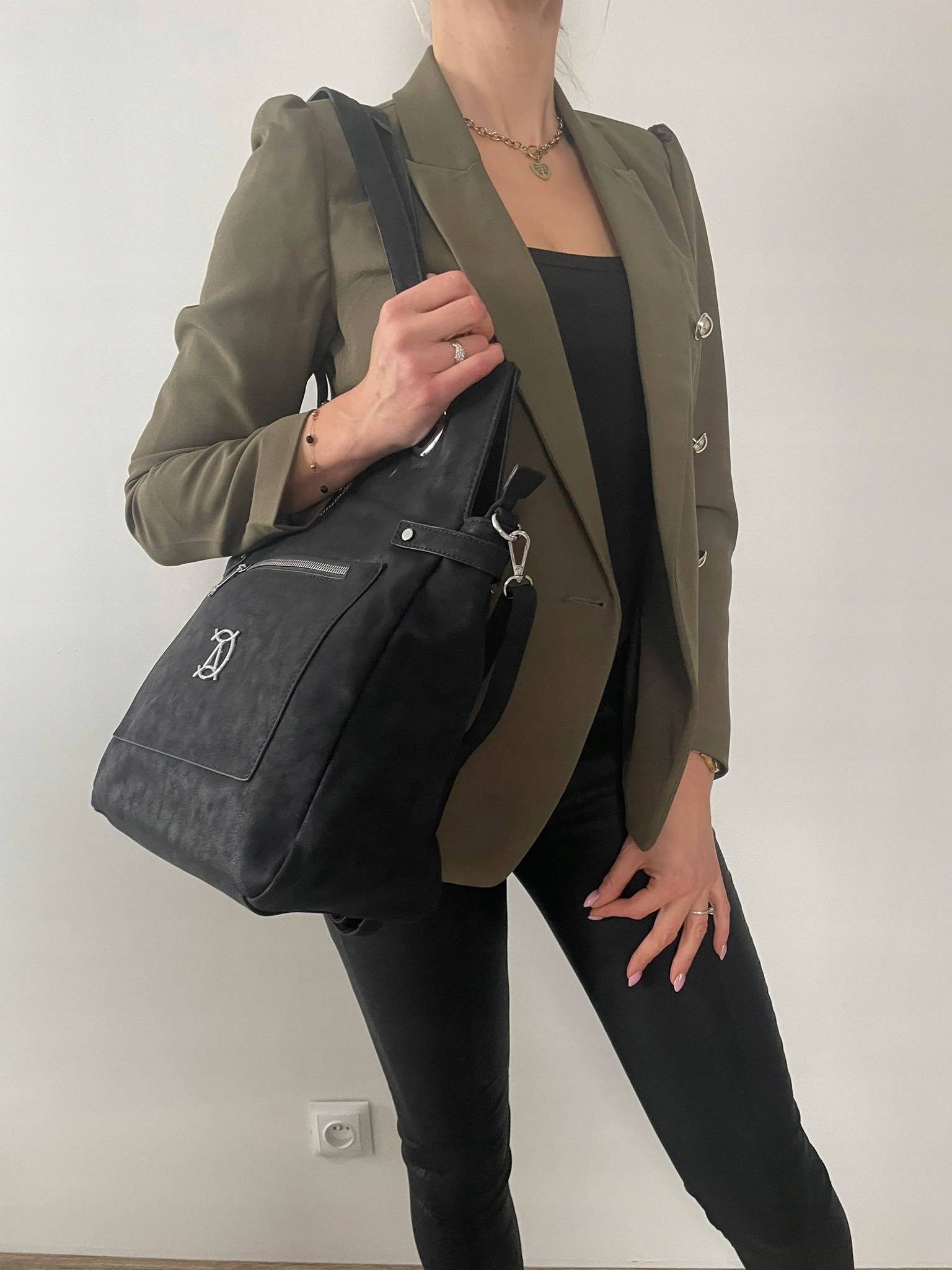 MODNA TOREBKA DAMSKA WOREK SHOPPER A4 nubuk Długość paska 140 cm