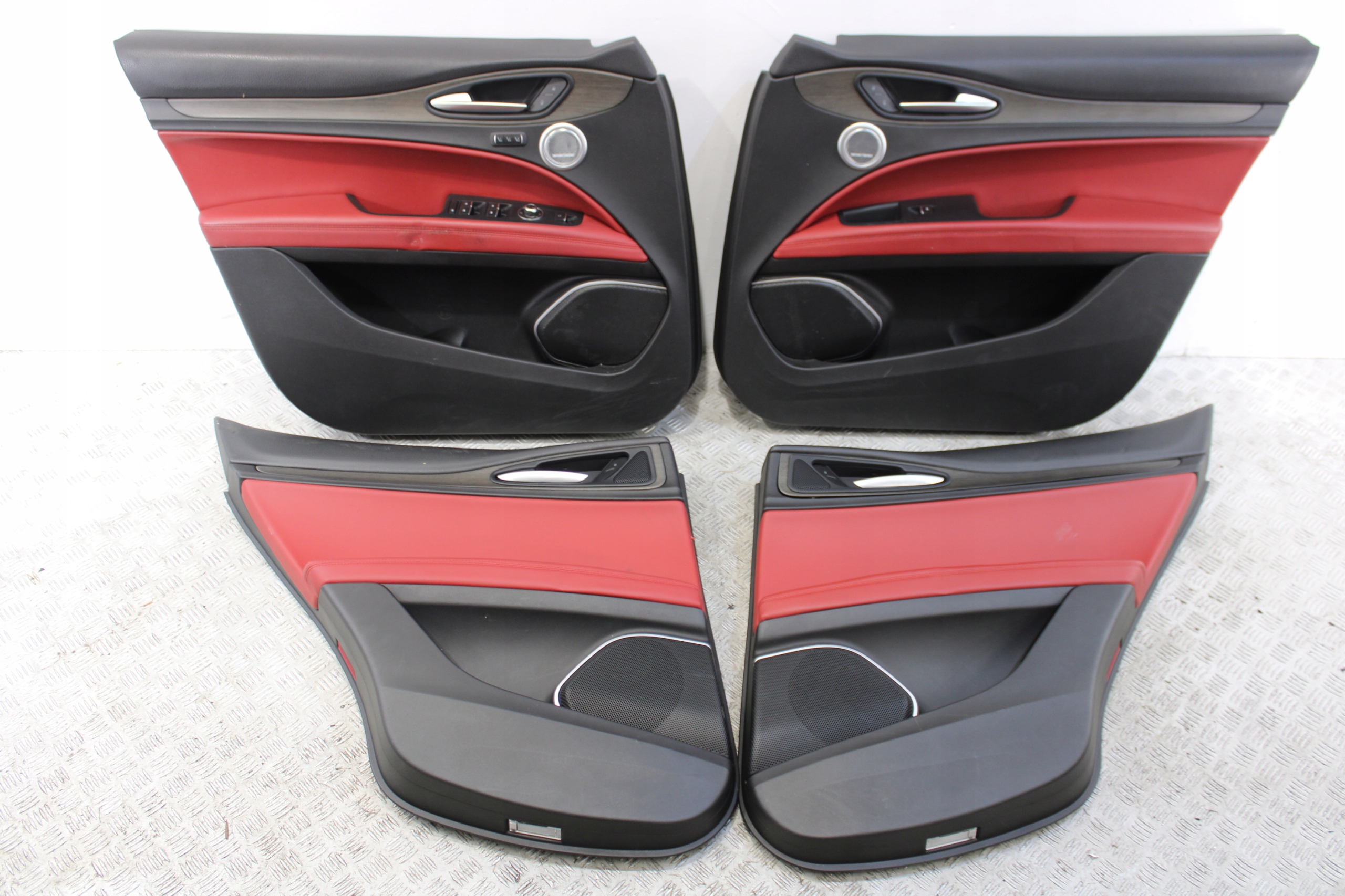 seats leather SKORY inner upholstery red ALFA ROMEO STELVIO
