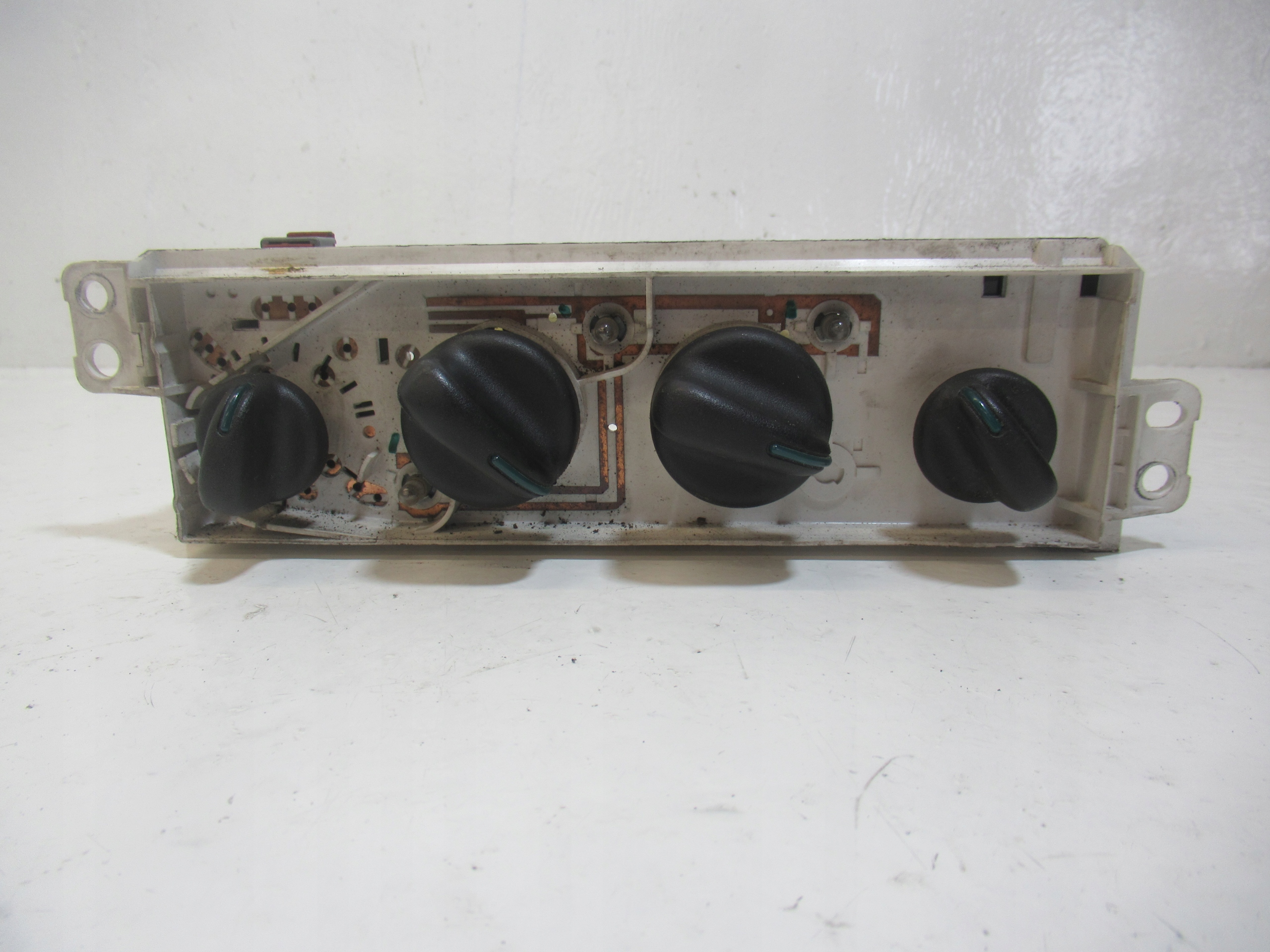 control panel air conditioning devices CHRYSLER PT CRUSIER