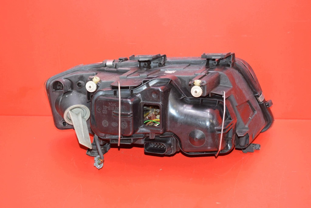 REFLEKTOR left light front lens XENON EU 155913-00 AUDI A6 C5 LIFT 01