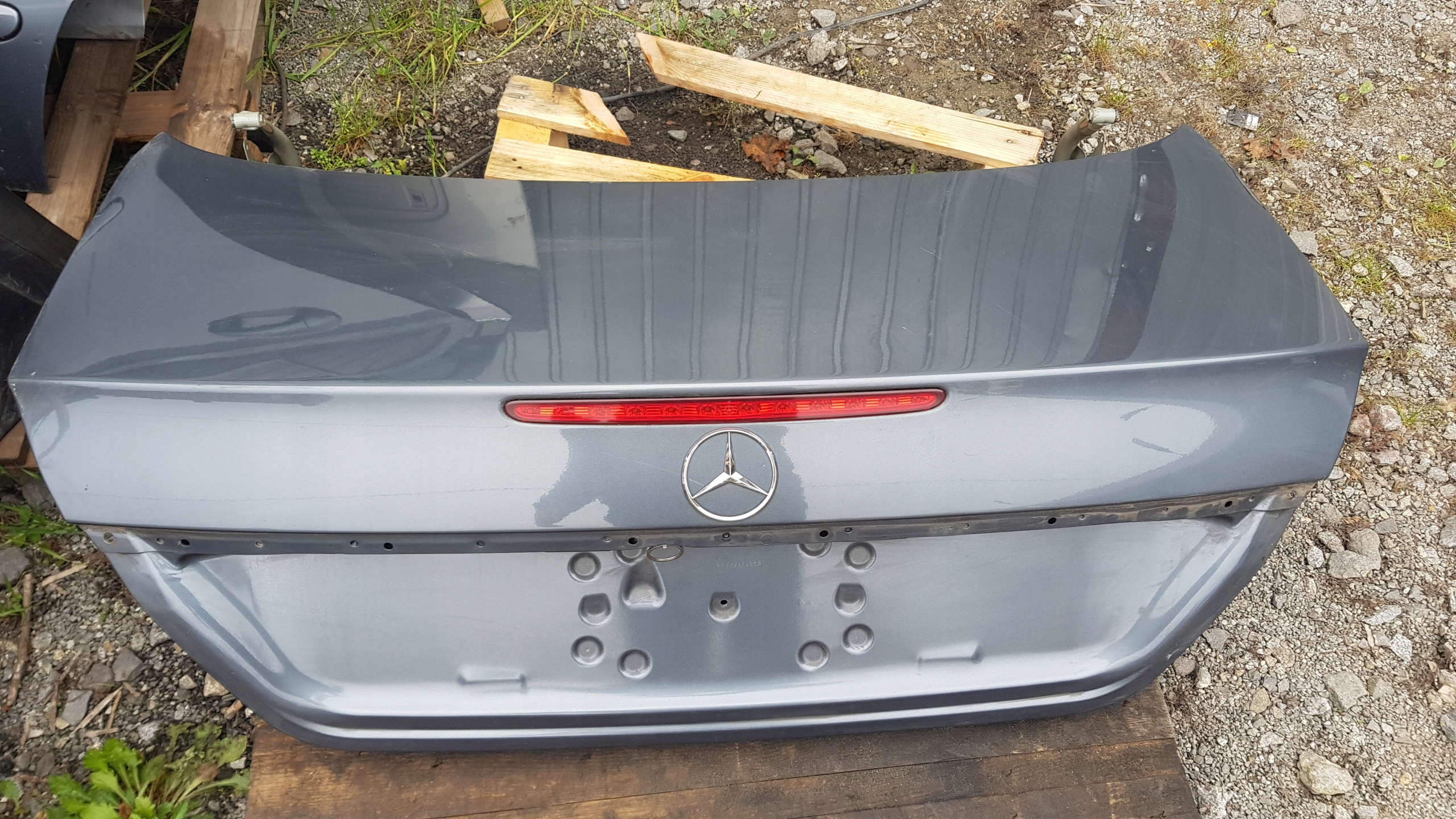 MERCEDES W211 trunk door boot sedan 368