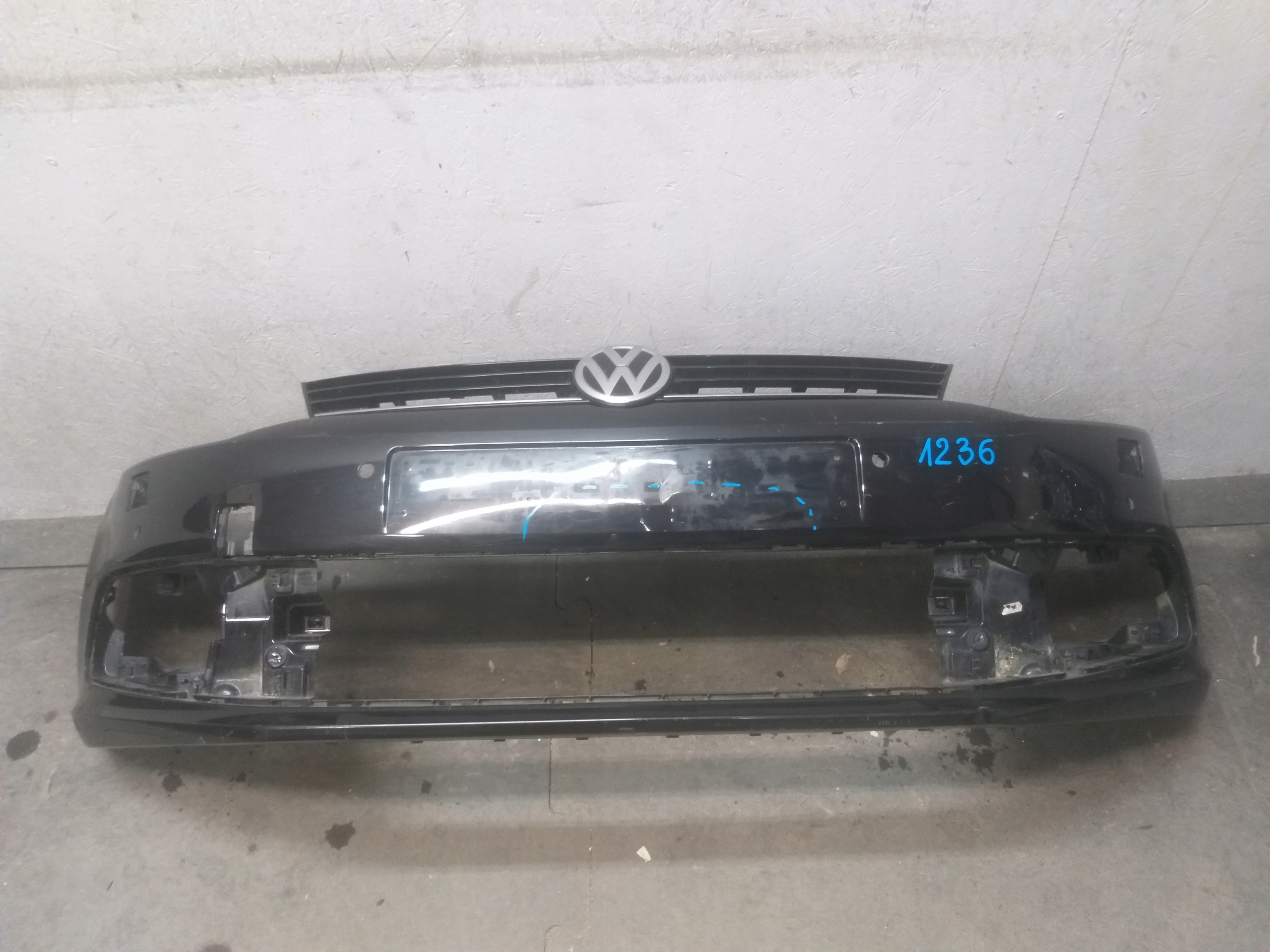 bumper front VW POLO 14-17 6C0