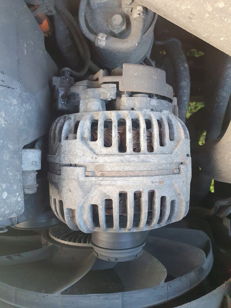 лампочка Audi A4 B5 1.9 tdi универсал LZ6L