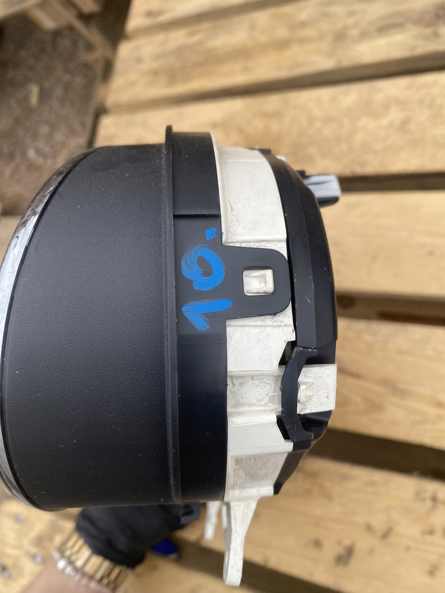 dials dials Nissan Qashqai J10 anglik 24810BR51A