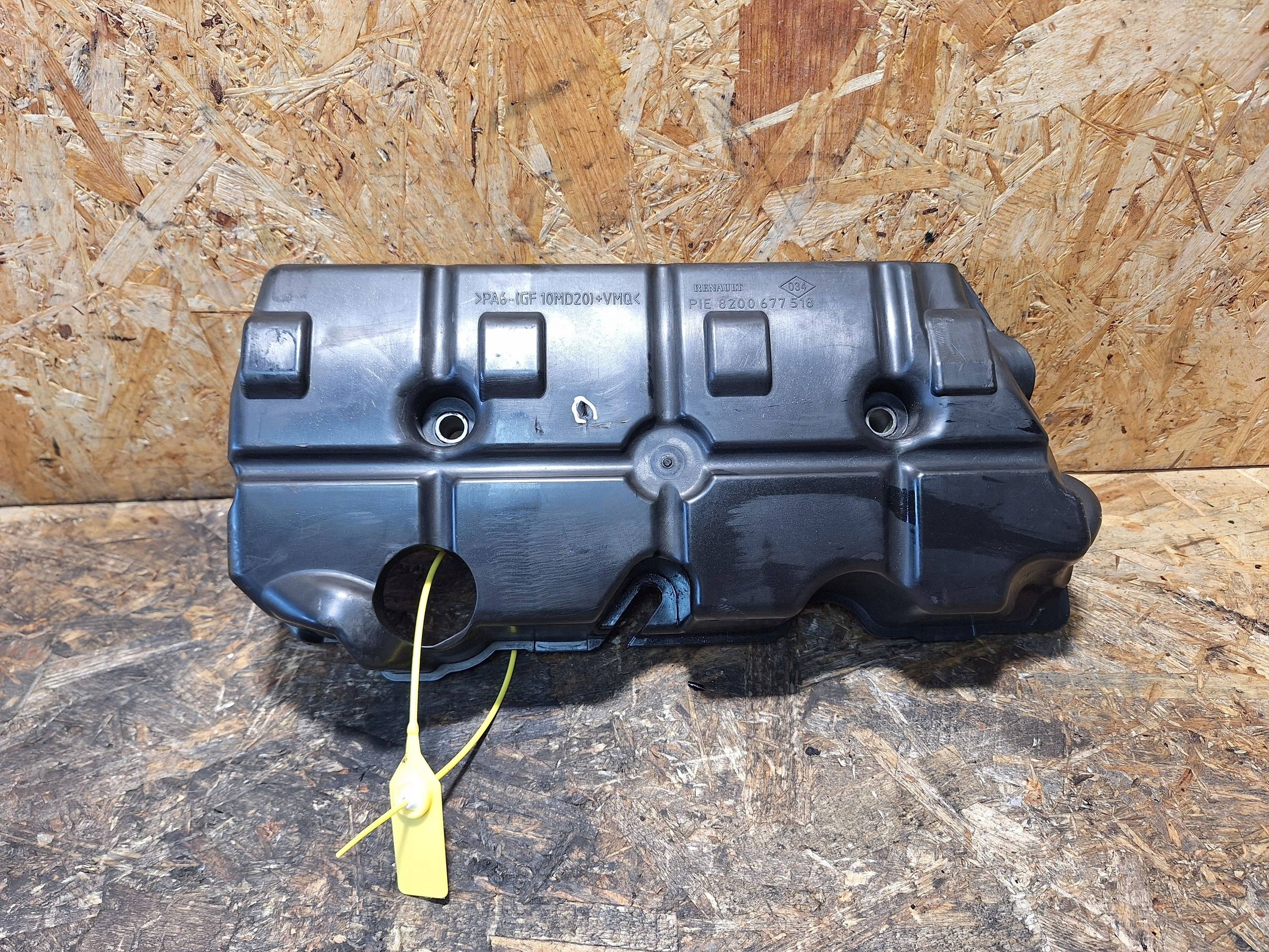 Abdeckung der Ventile 8200677518 SUZUKI GRAND VITARA II 1.9 DDIS