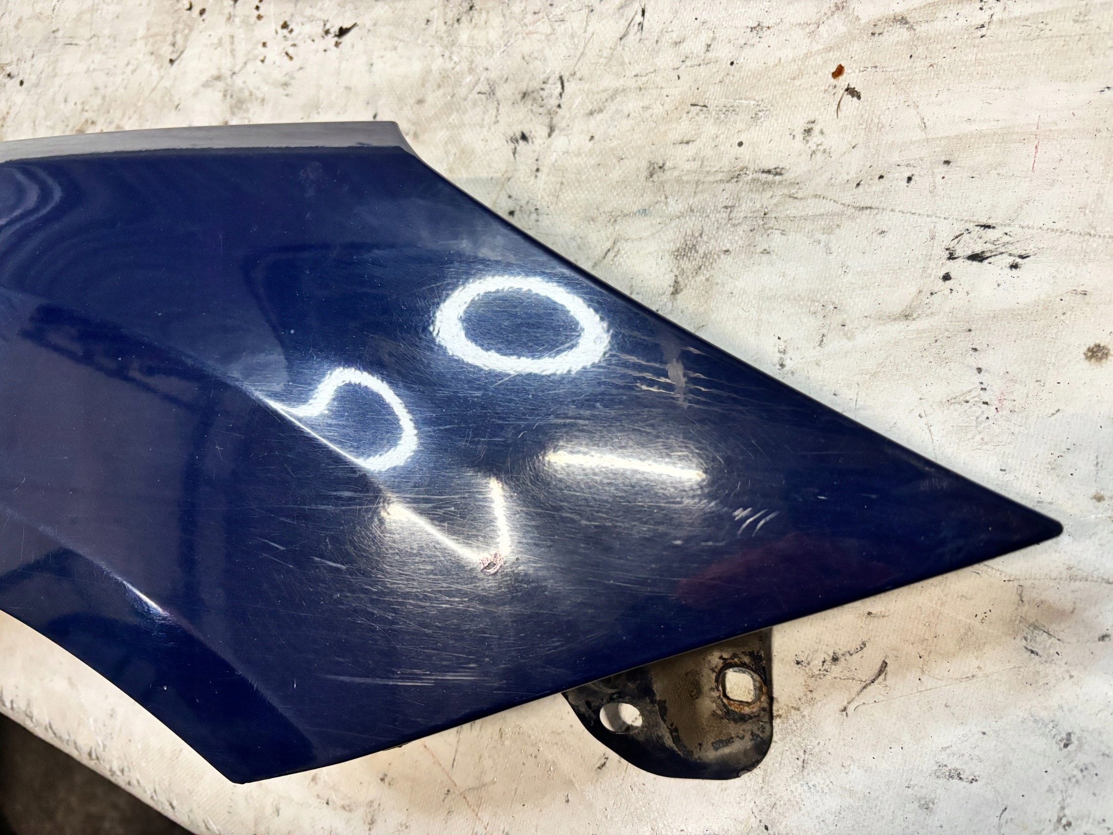 fender right front Ford Focus MK2 lift k: R8