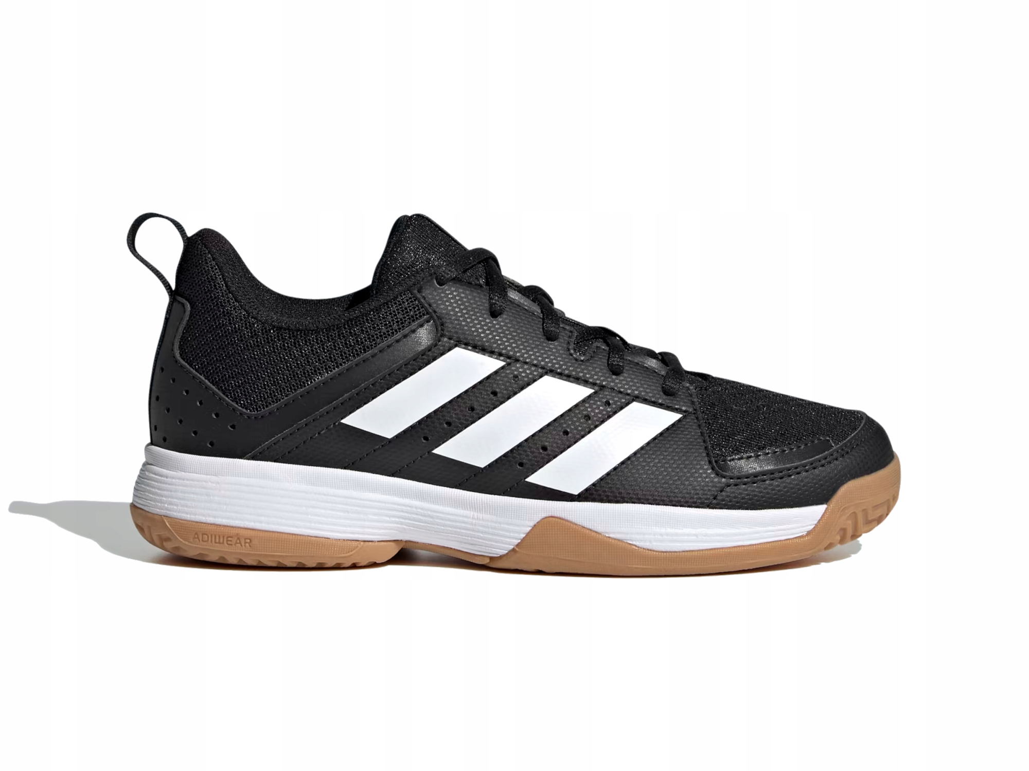 Boty Adidas Ligra FZ4681 halové pro hru v hale, přilnavá podšívka 36,6
