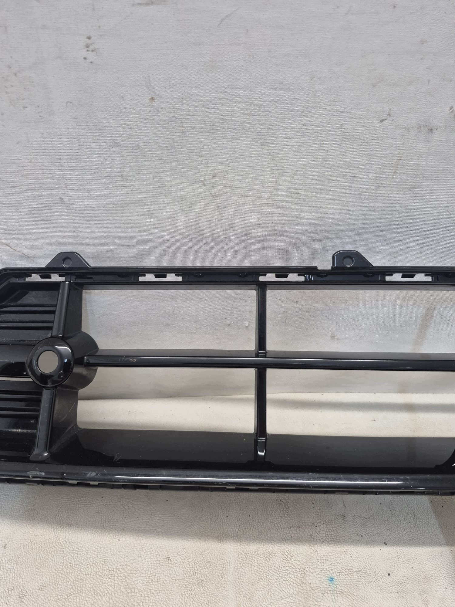 POLESTAR 3 III 24- grid central of a bumper front 32227666