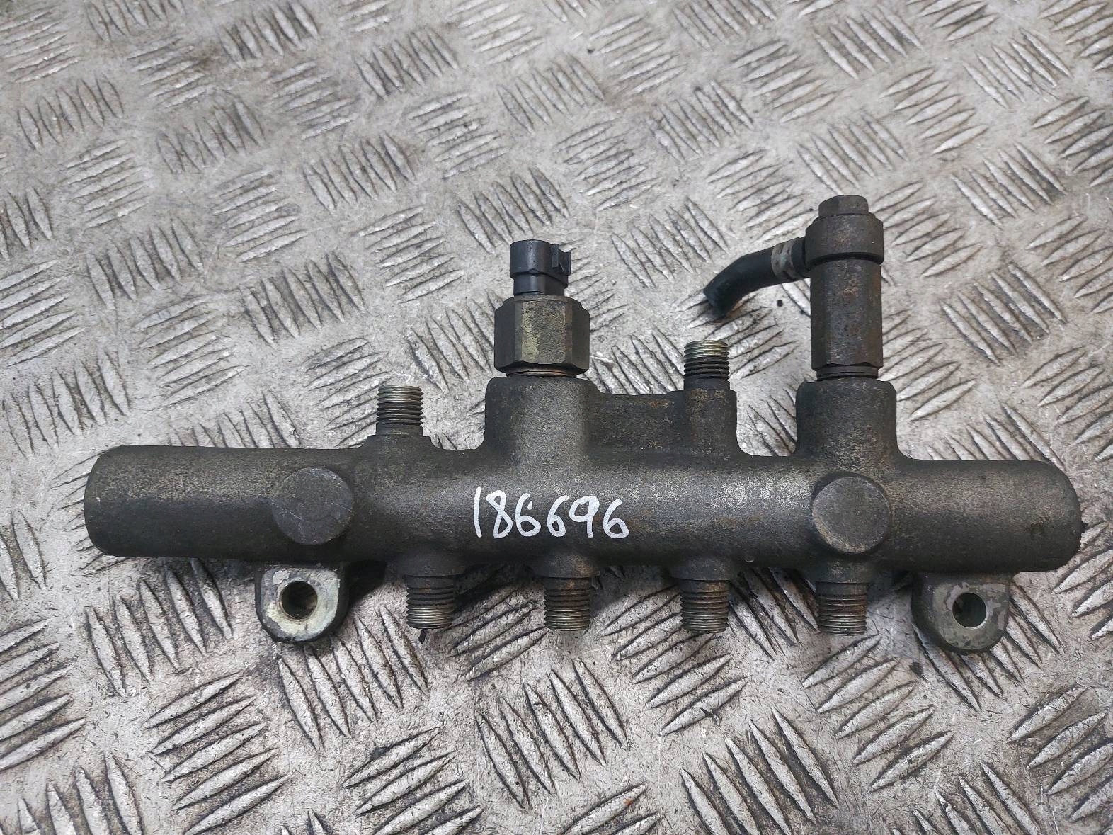 rampe injection MAZDA MPV II 2.0 CRDI