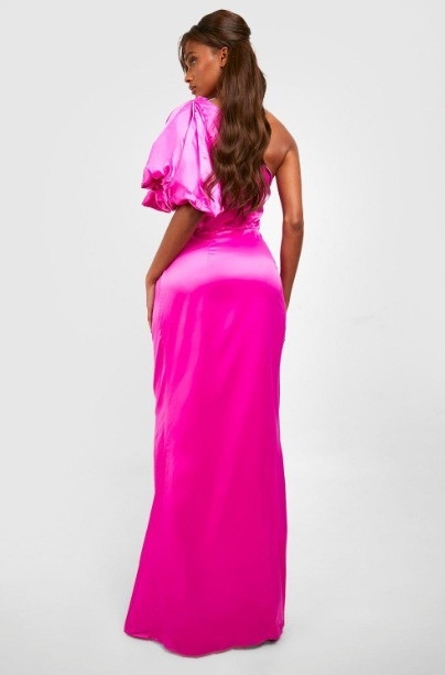 ROZCIĘCIE MARSZCZENIE UJB NG2__M BOOHOO ASYMETRYCZNA MAXI SUKIENKA Rozmiar M