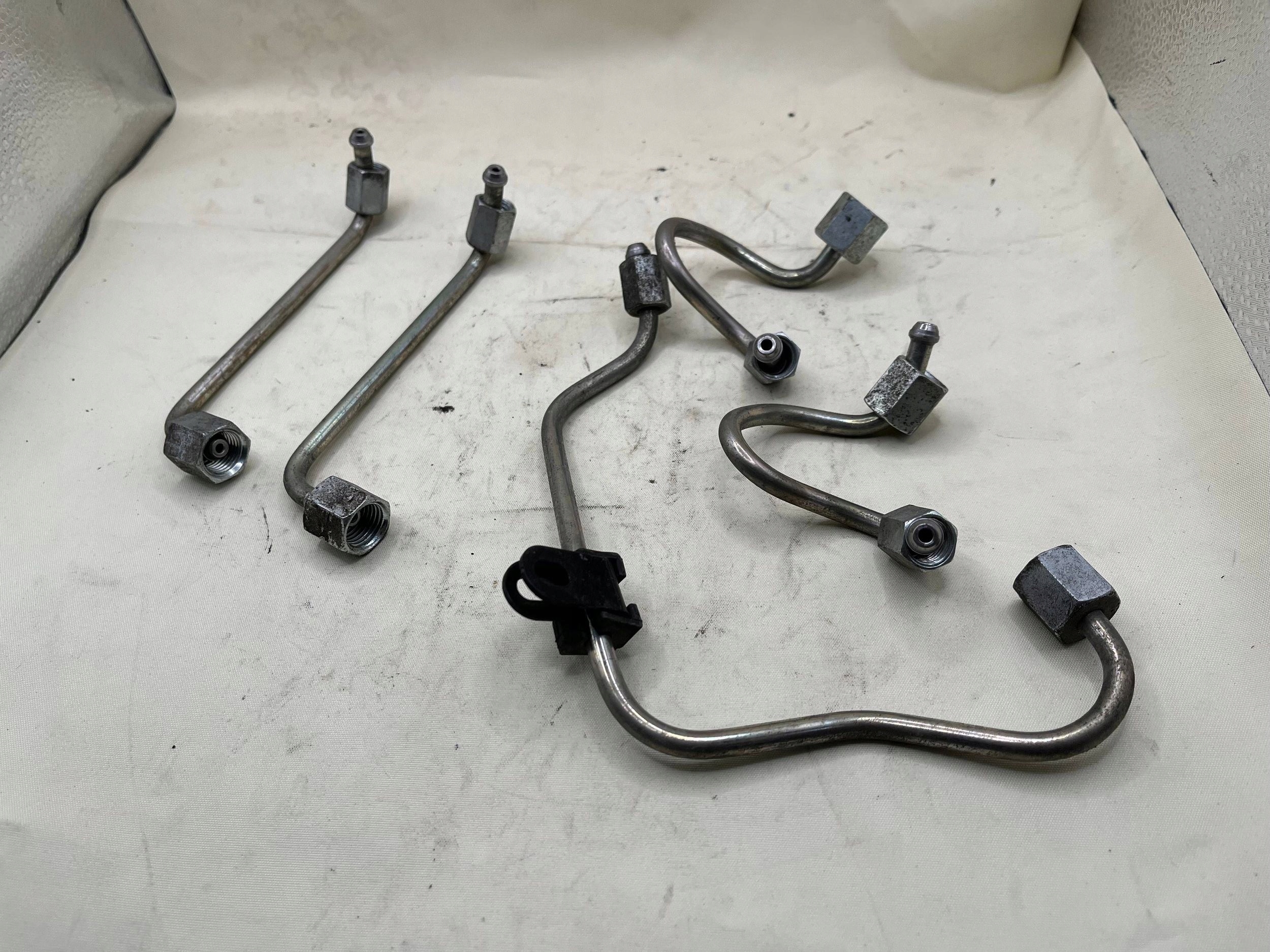 KIA Ceed Tuyaux Pompe d’injection Carburant OEM 314102A410 !J