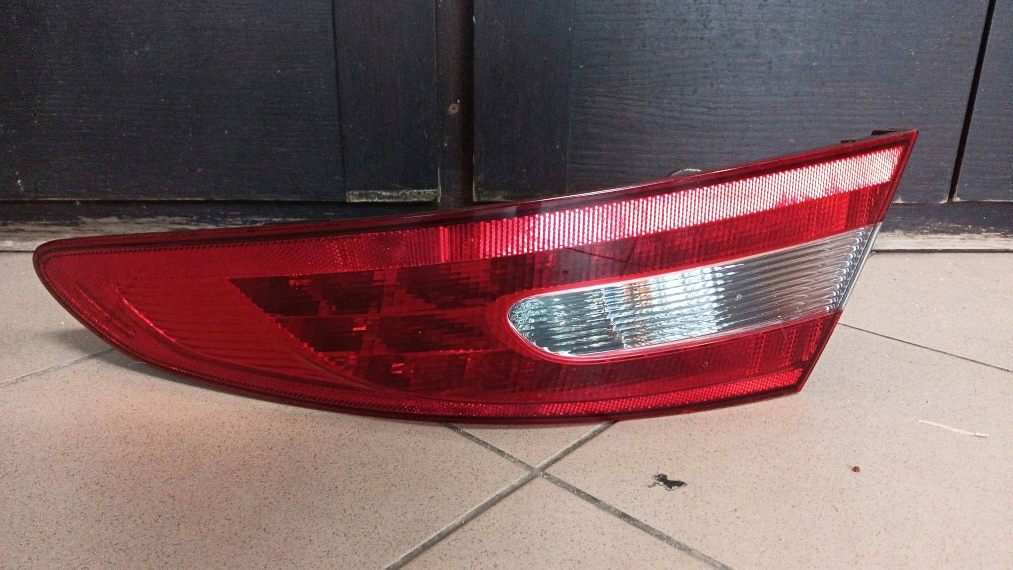 light rear rear part side right Jaguar XF X250 8X2313404BD stan bdb! EU