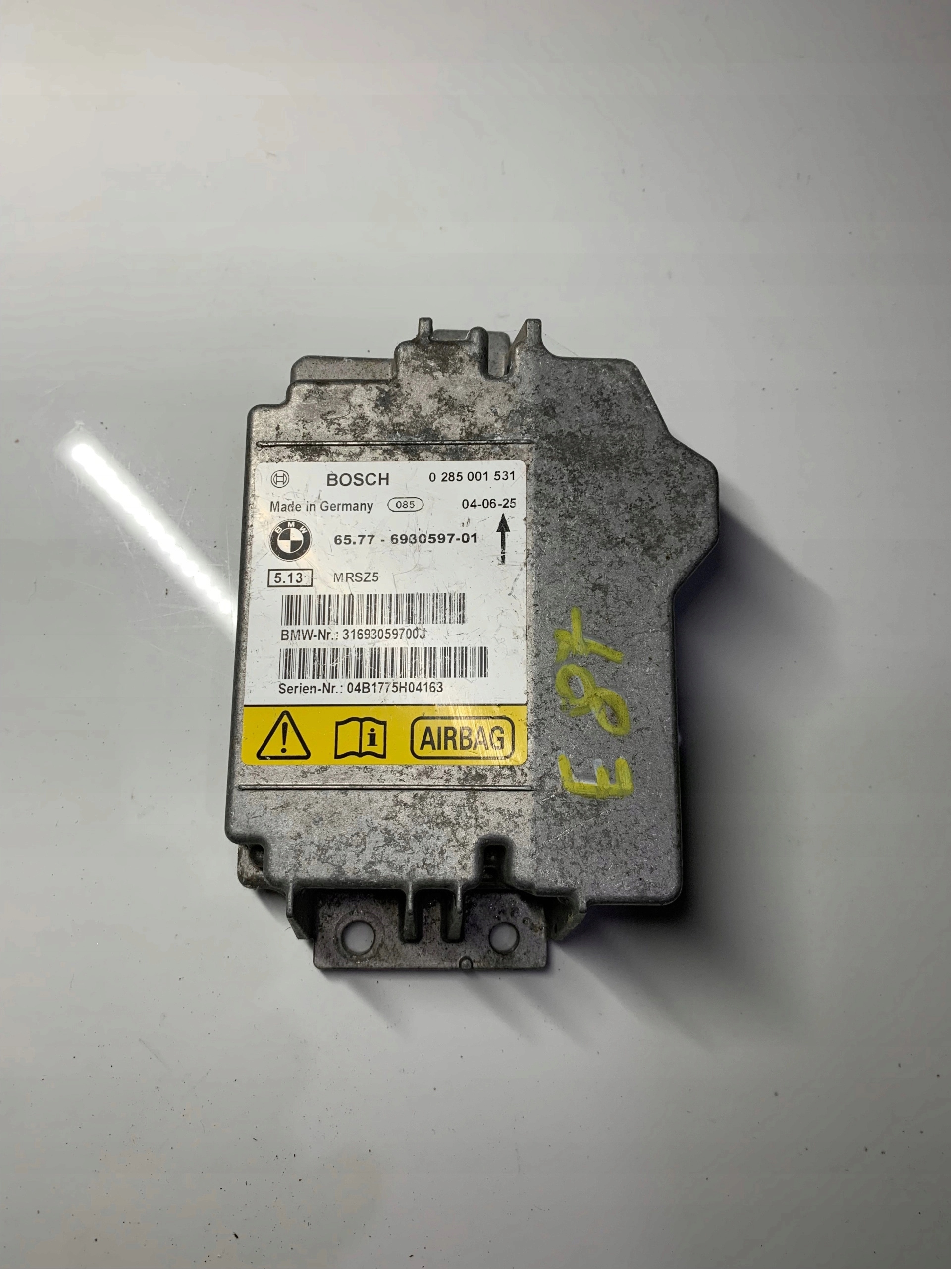 BMW E90 E91 SENSOR PODUSZEK AIRBAG 0285001531