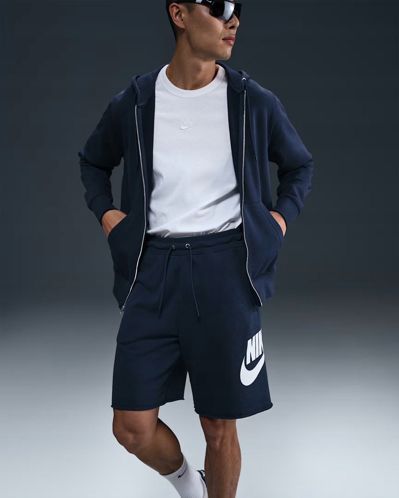 Pánské kraťasy a šortky Nike Club Mens French Terry Alumni Shorts
