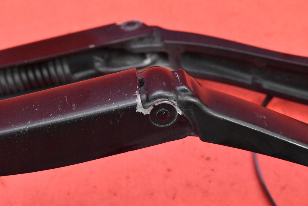 wiper arm front EU DS73-17C495-AD FORD MONDEO MK5 14-20