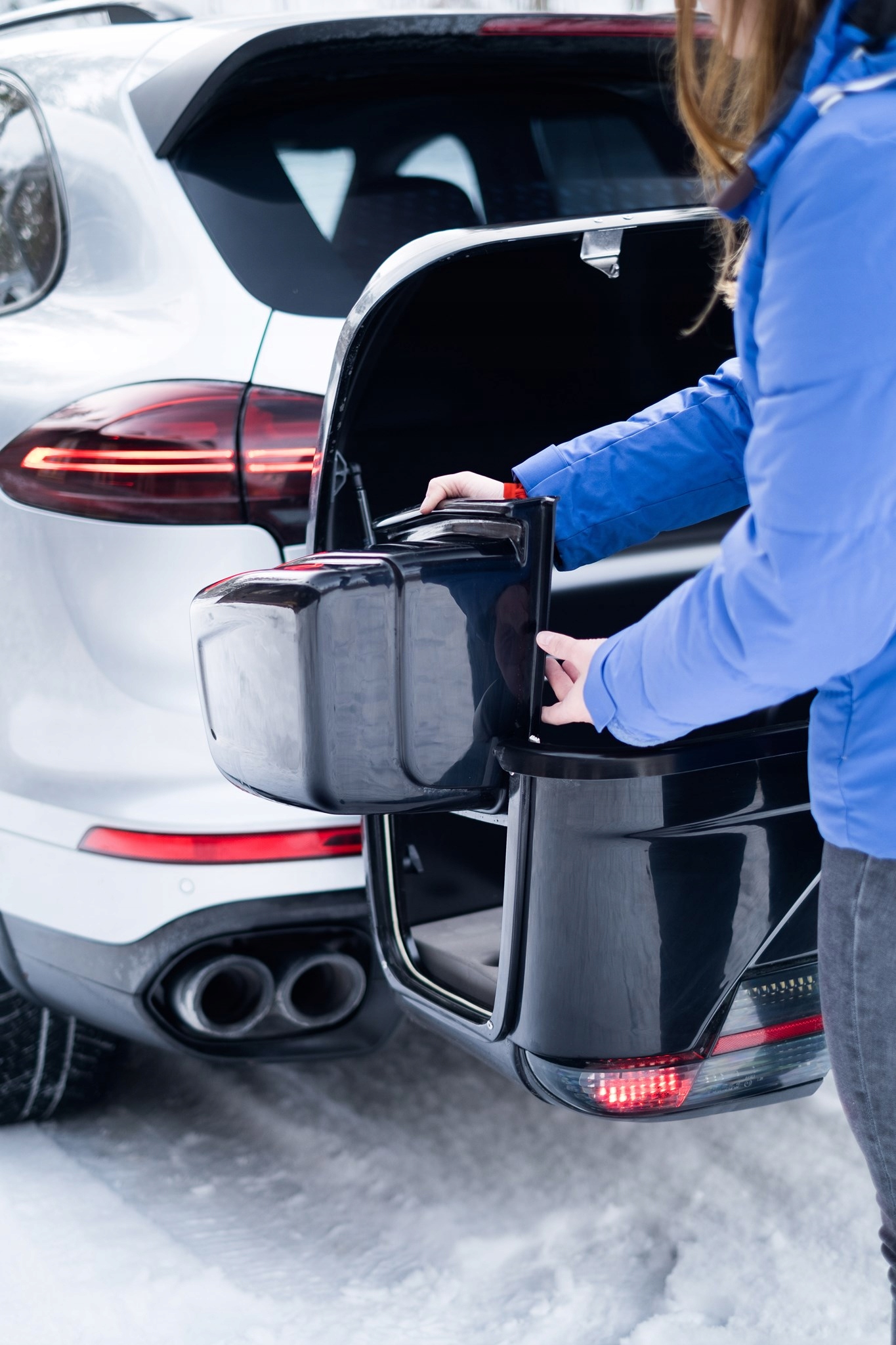 Box Kufer na hak BackBoX MFT na NARTY Color black