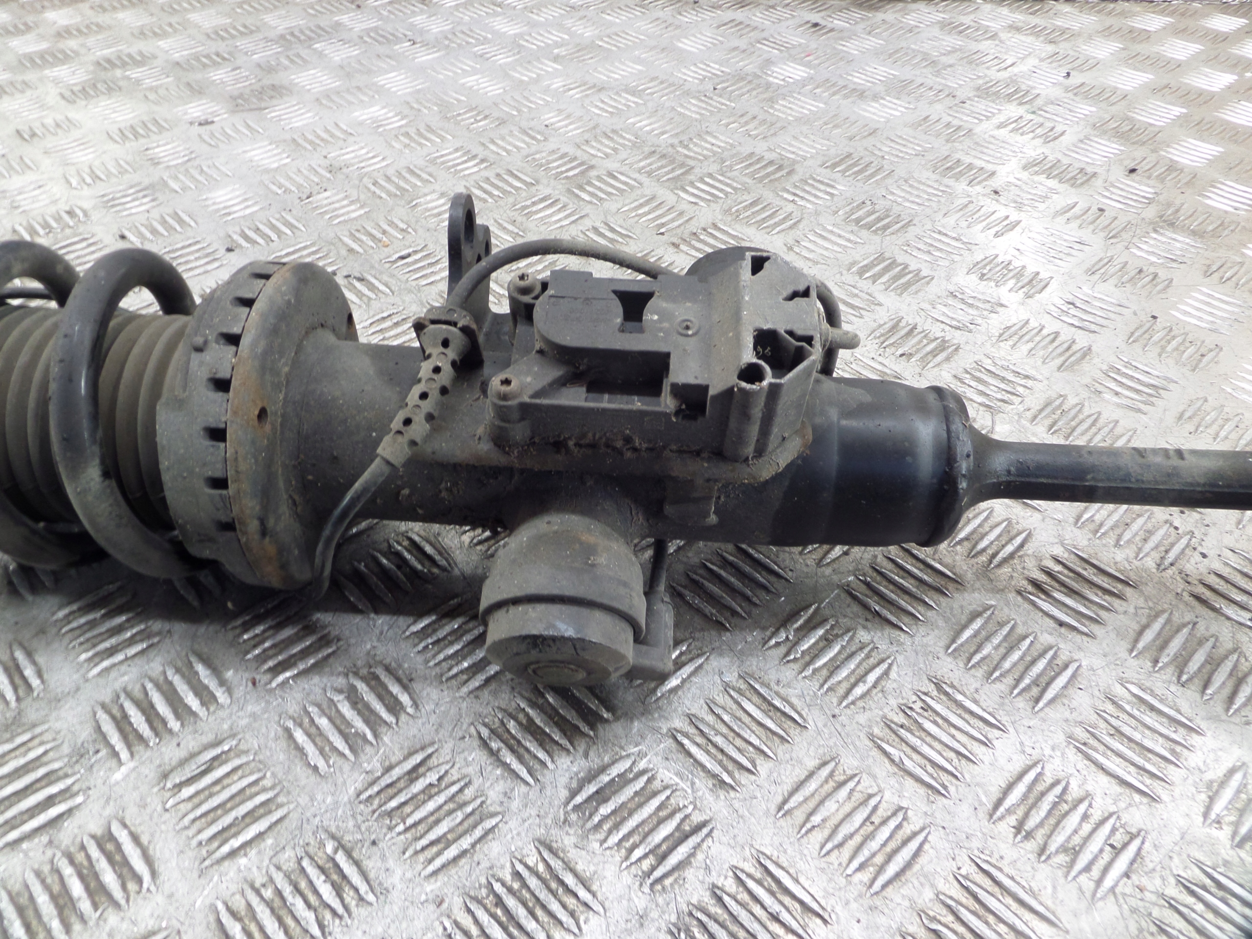 BMW OE 6798406 shock absorber right front EDC BMW F13