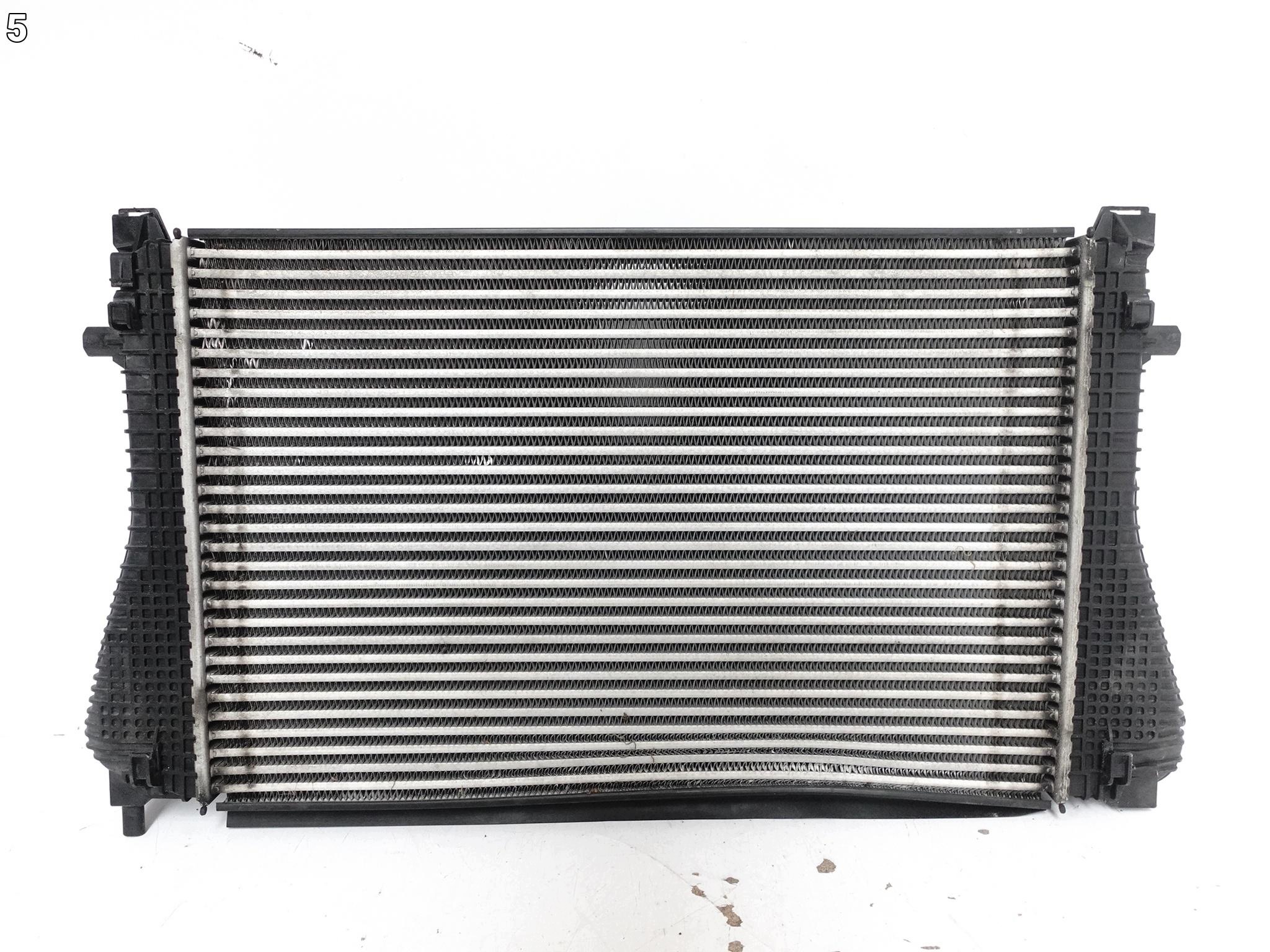 VW GOLF VIII AUDI A3 8Y0 SKODA CUPRA SEAT ladeluftkühler kühler luft