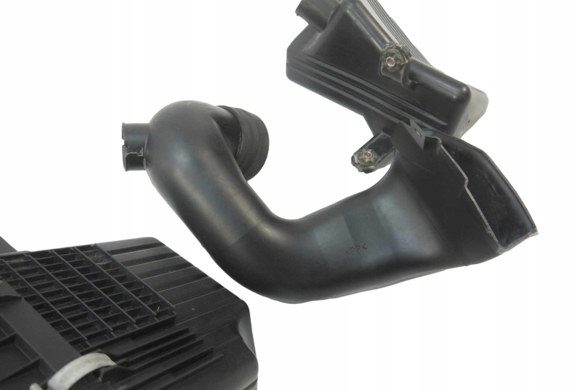 SUZUKI GRAND VITARA DDIS OBUDOWA FILTRA RESONATOR Typ samochodu 4x4 SUV Samochody osobowe