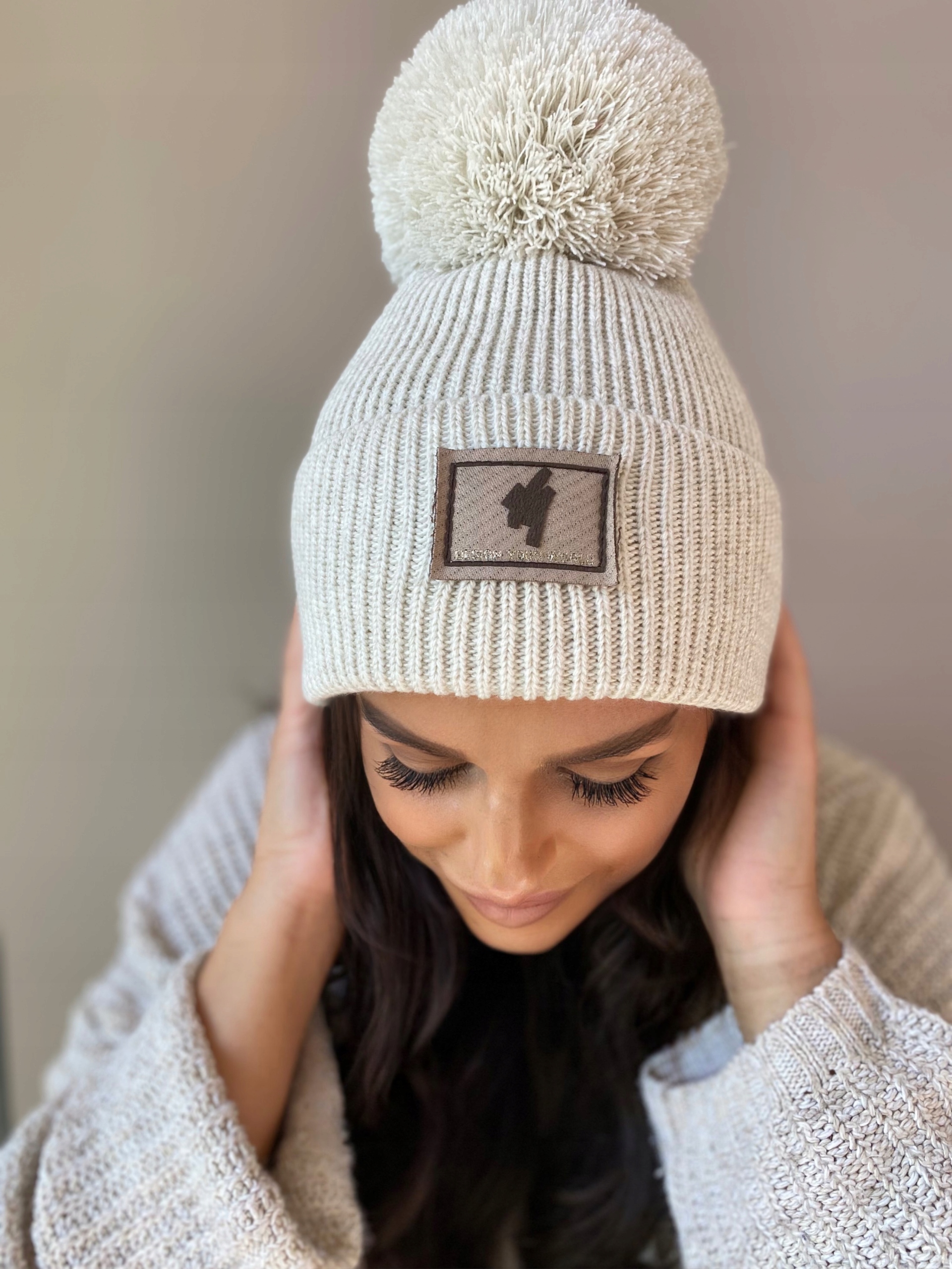 CZAPKA DAMSKA ZIMOWA NA ZIMĘ CIEPŁA WYGODNA GRUBA KOBIECA SPORTOWA KOLORY Marka SOHO exclusive