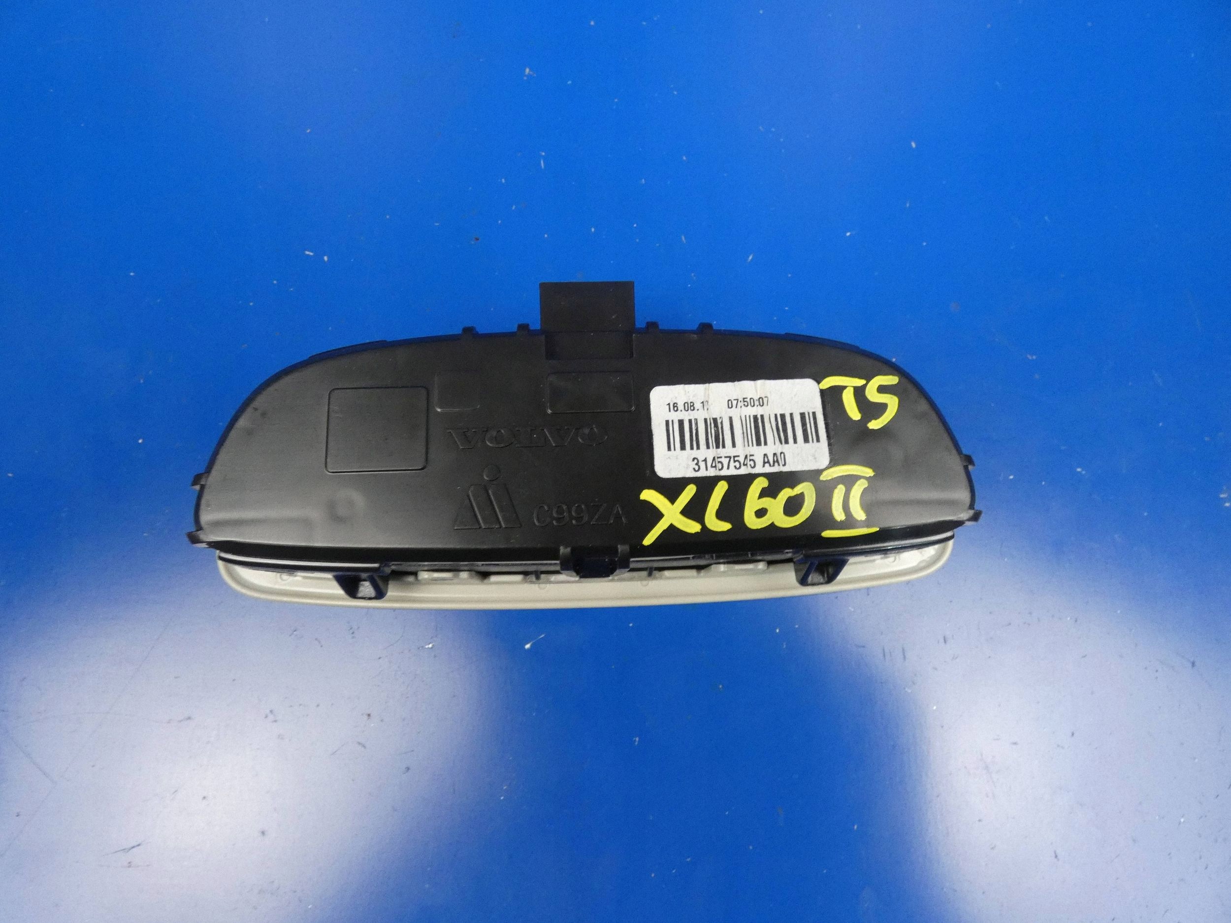 VOLVO XC60 II 17- light OSWIETLENIE cabs rear part rear
