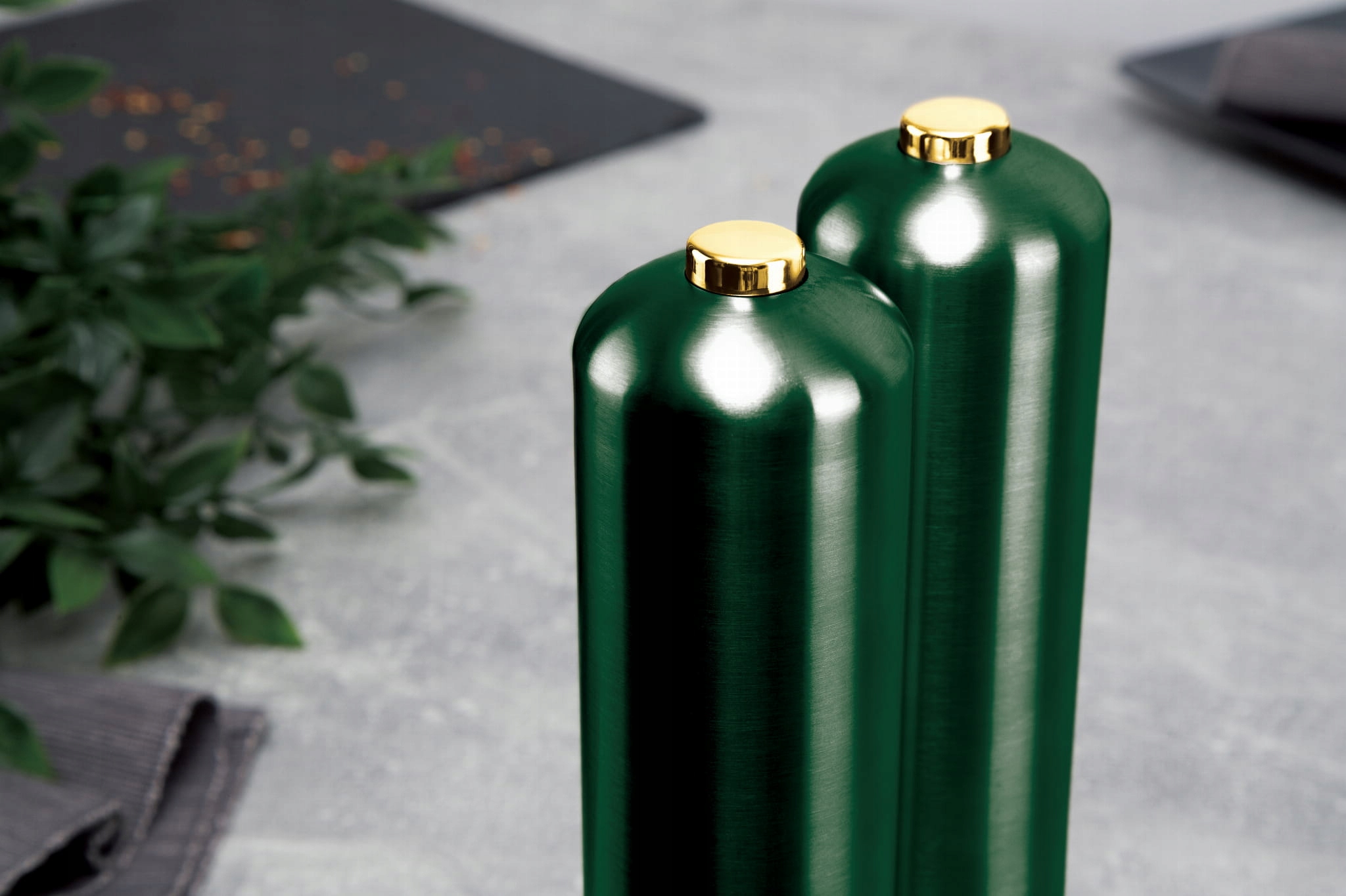 ZESTAW MŁYNKÓW DO PRZYPRAW BERLINGER EMERALD 9112 Rodzaj solniczka i pieprzniczka