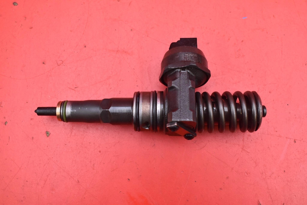 Einspritzdüse Einspritzdüse 038130073AG VW GOLF 5 V PLUS 1.9 TDI 105 KM 03-09