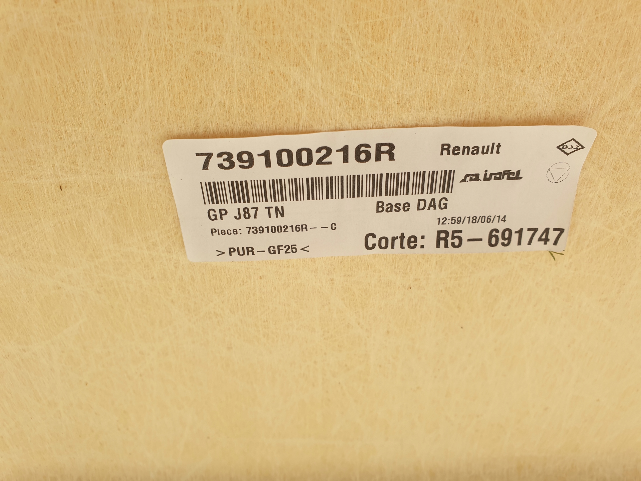 CIELO INTERNO RENAULT CAPTUR e 2013- 739100216R