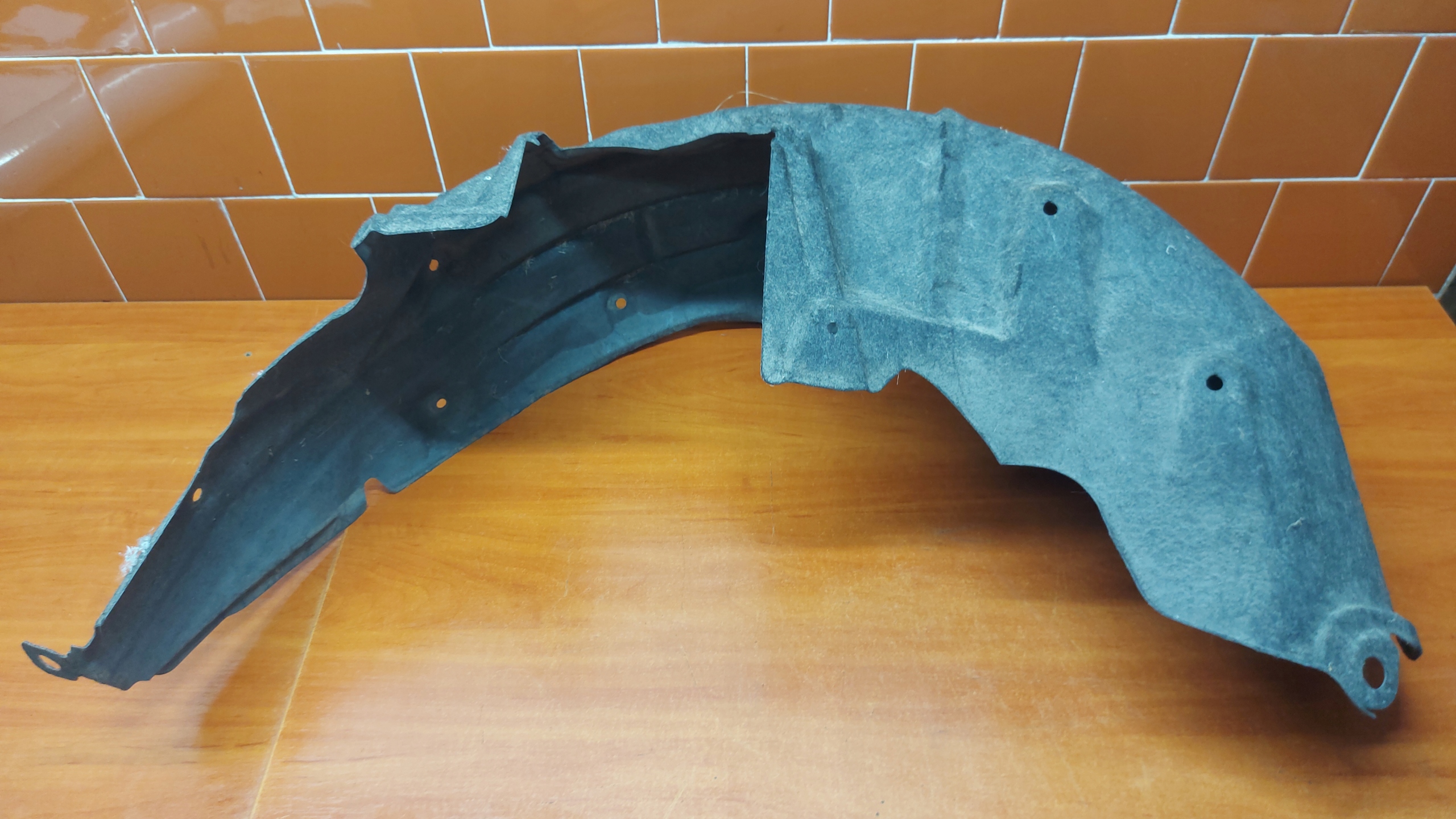 mudguard right right rear part rear. TOYOTA RAV4 V 18