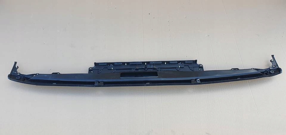 MERCEDES ACTROS MP4 PODSZYBIE LISTWA SZYBY A9606806381 Producent części Mercedes-Benz OE