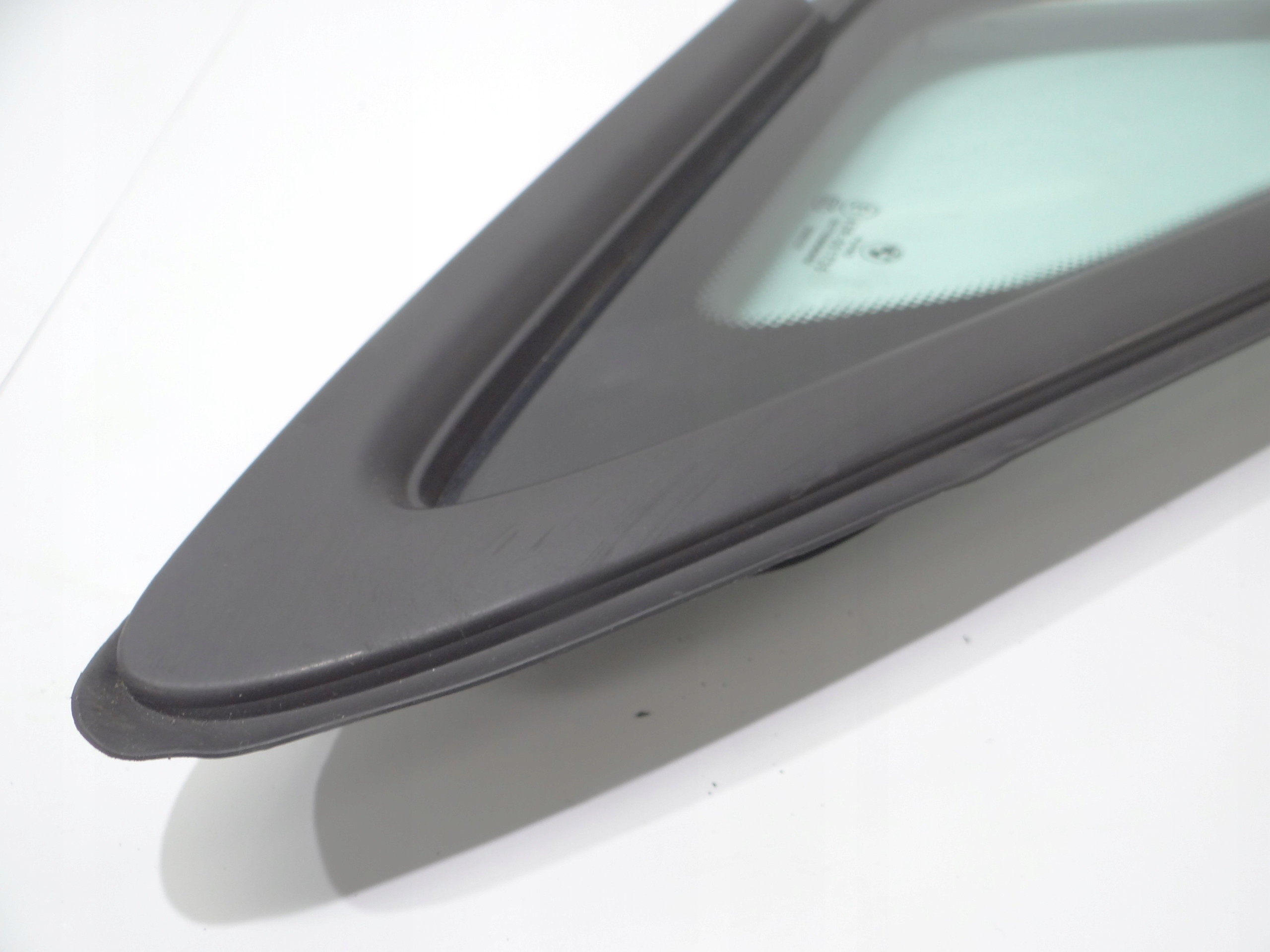 window bodywork right front BMW 2 F45 OE