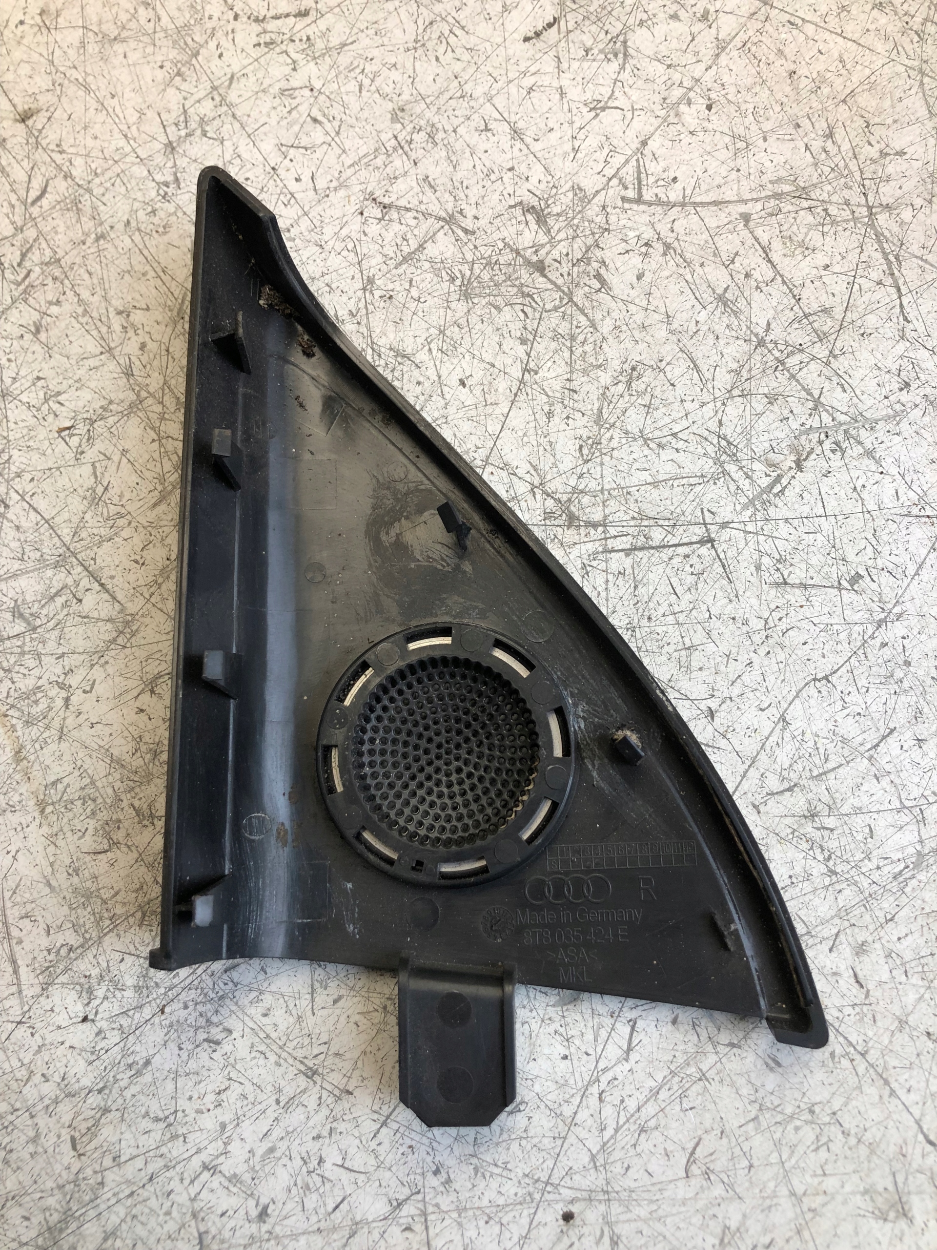 krytka repráku pravá bang OLUFSEN AUDI A5 SB