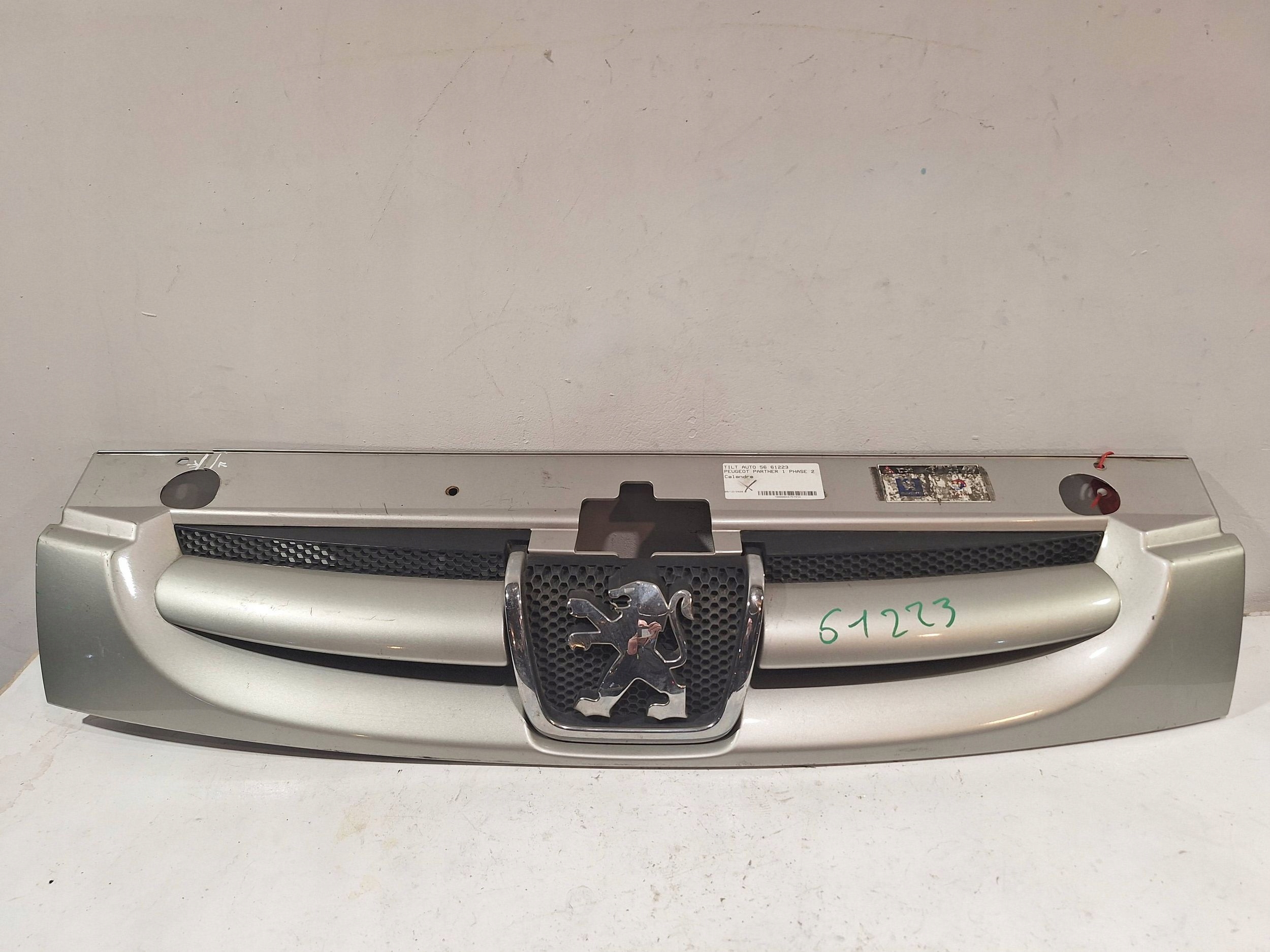 Grille 9644758577 PEUGEOT PARTNER II 02-08