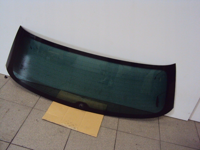 СТЕКЛО ЗАКРЫЛКА ЗАДНЕЕ ТЕМНОЕ VW GOLF VII HB 2016