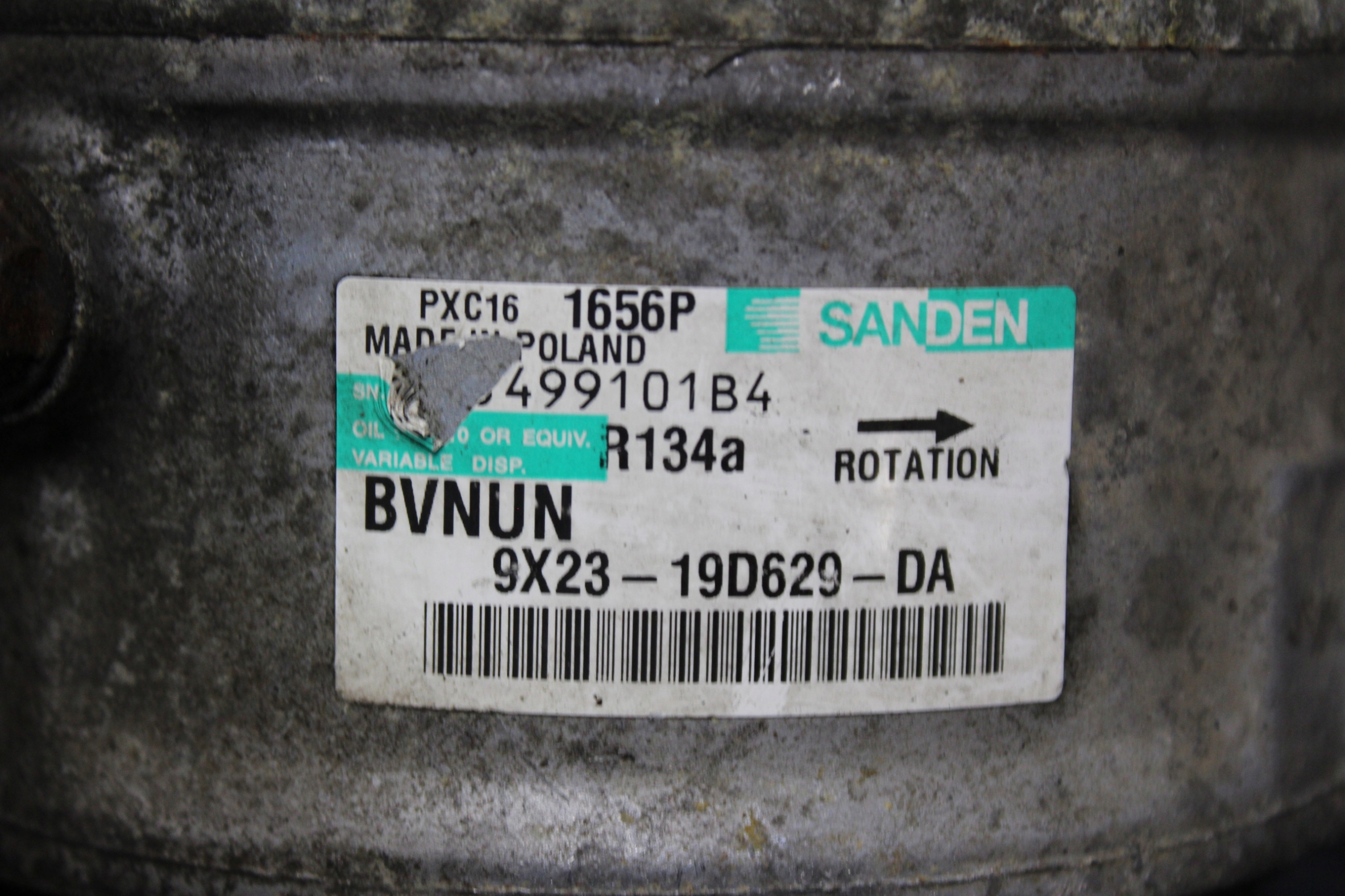 LAND ROVER oe 9X23-19D629-DA компрессор кондиционера