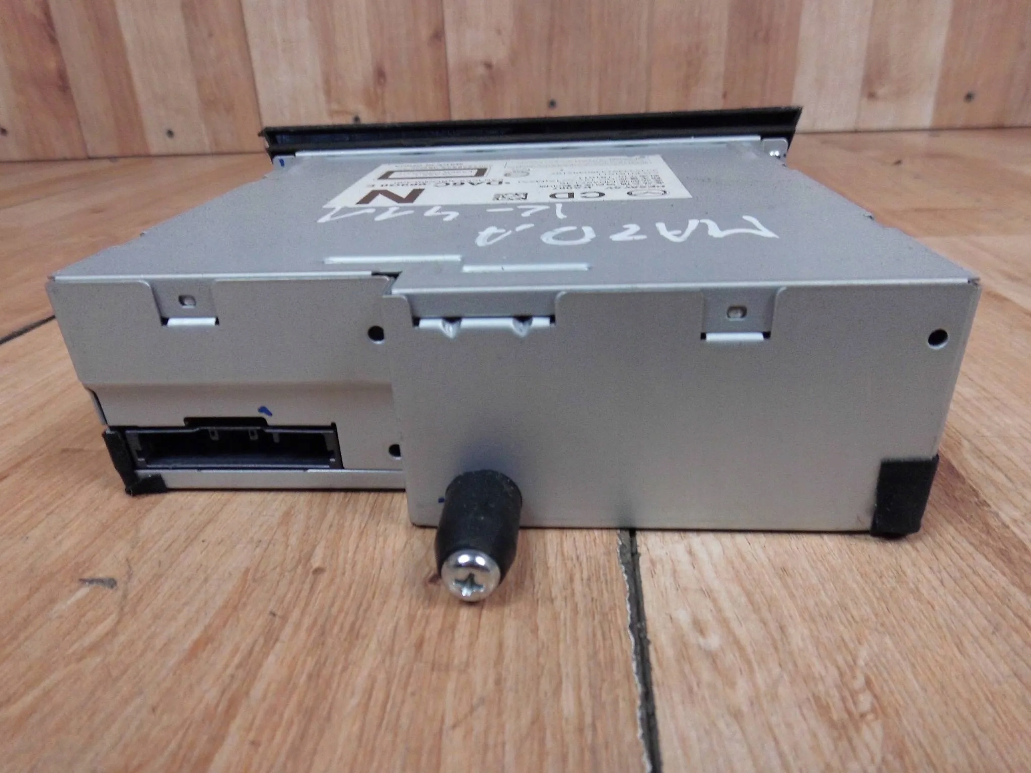 Mazda CX-3 CX3 odtwarzacz CD CD player DA6C-669G0 E DA6C669G0E