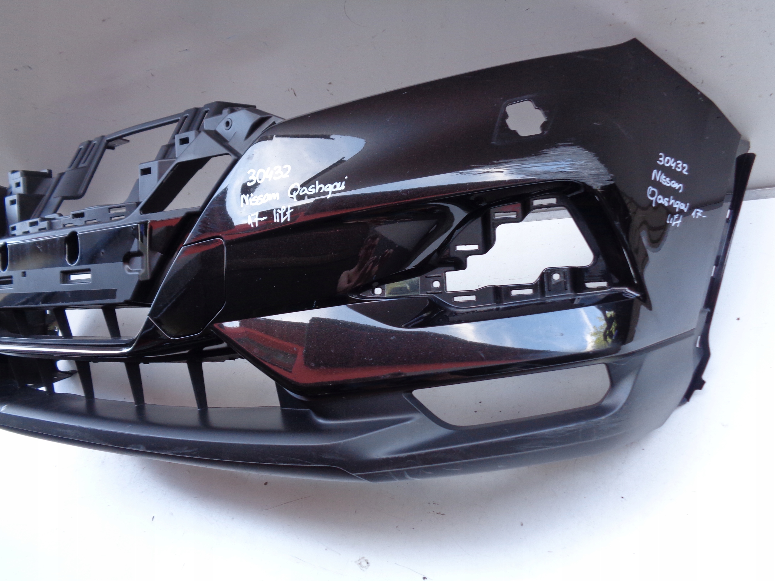 FRONTSTOSSSTANGE NISSAN QASHQAI 17- LIFT NR 30432