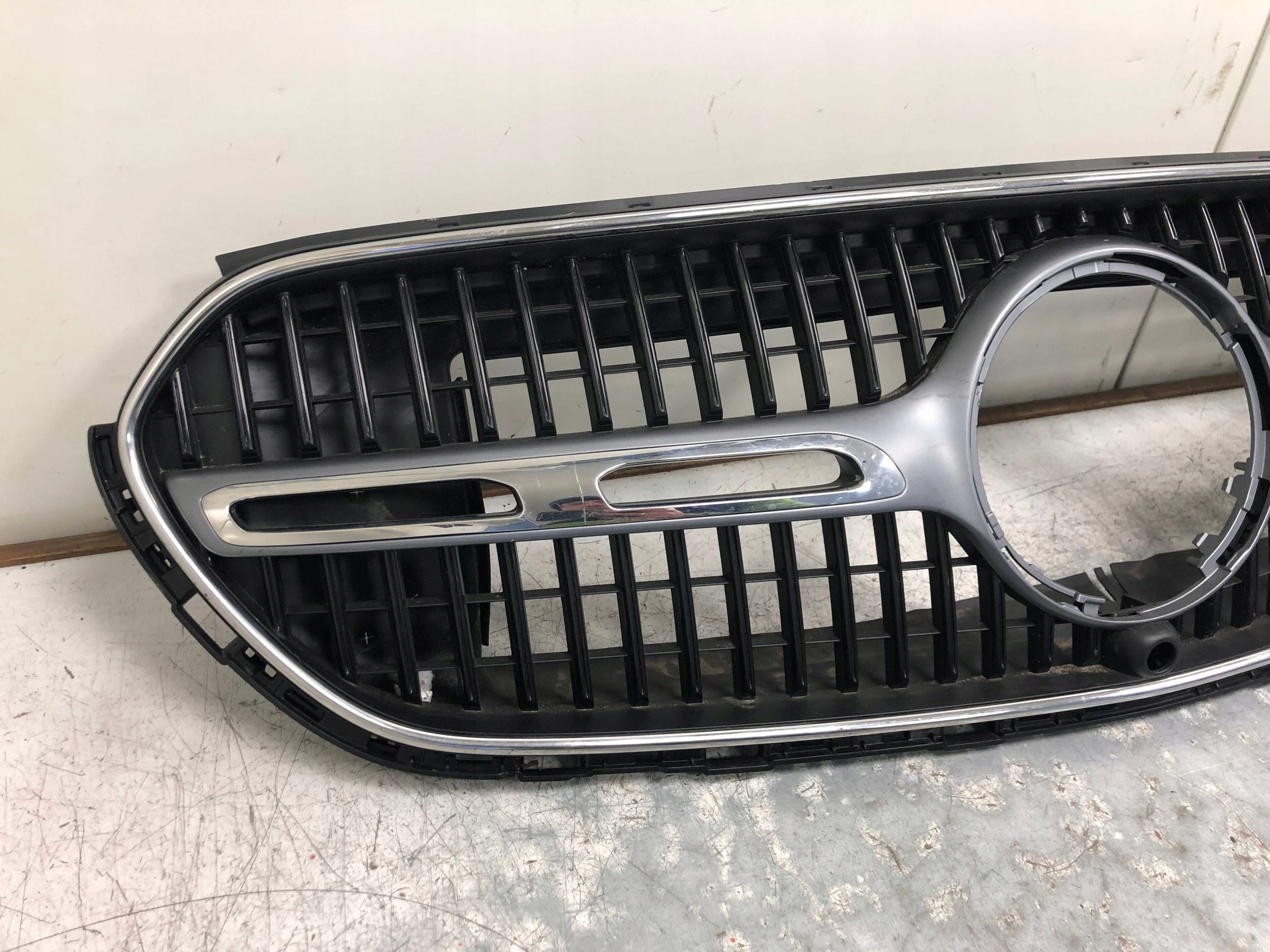 grill grille MERCEDES W254 C254 A2548881400