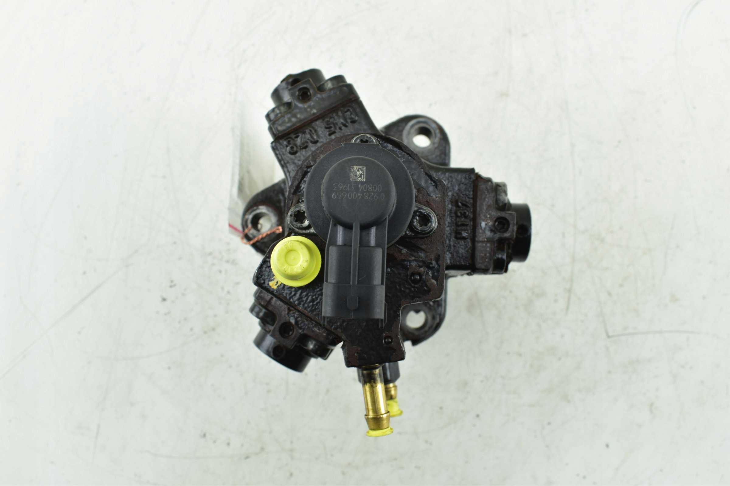 injection pump OPEL ANTARA CHEVROLET CAPTIVA 2.0 CDTI 0445010180