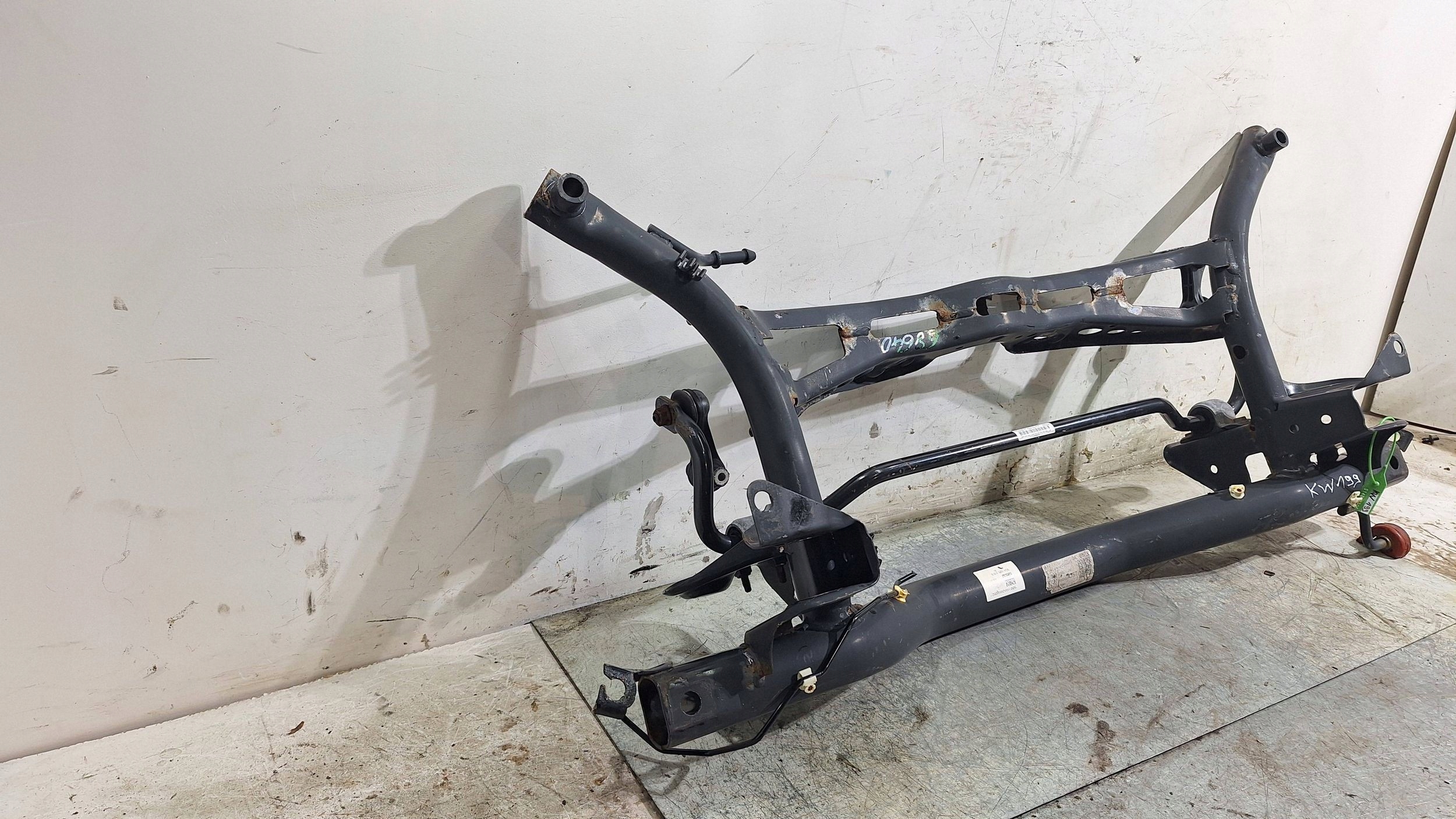 subframe axle beam axle beam rear part 5QA505315B VW TOURAN 5TA
