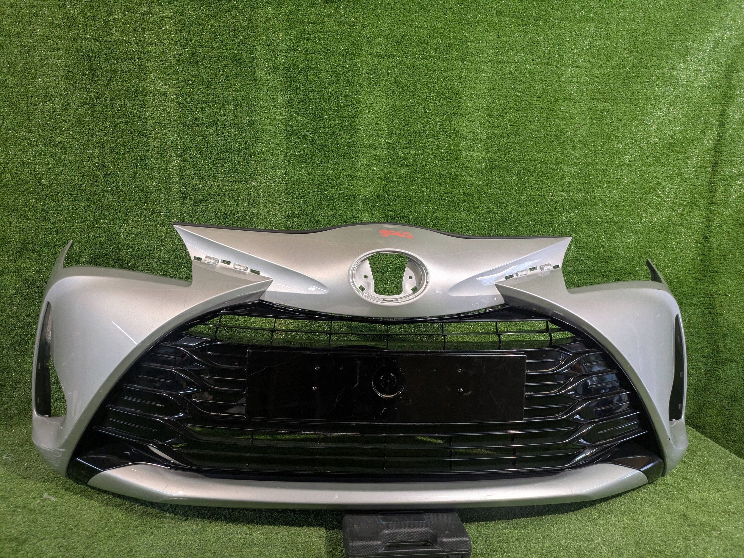 front bumper front TOYOTA YARIS III LIFT 17- NR.Z9065