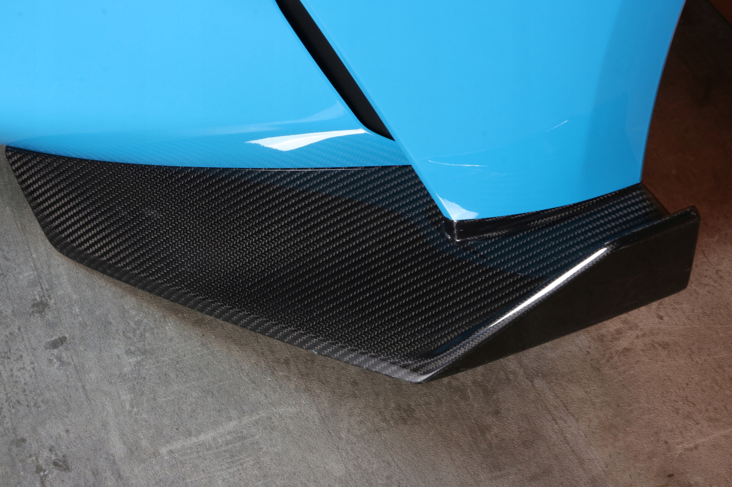 BMW M4 CS completo Paraurti Anteriore Anteriore colore VOODOO BLUE