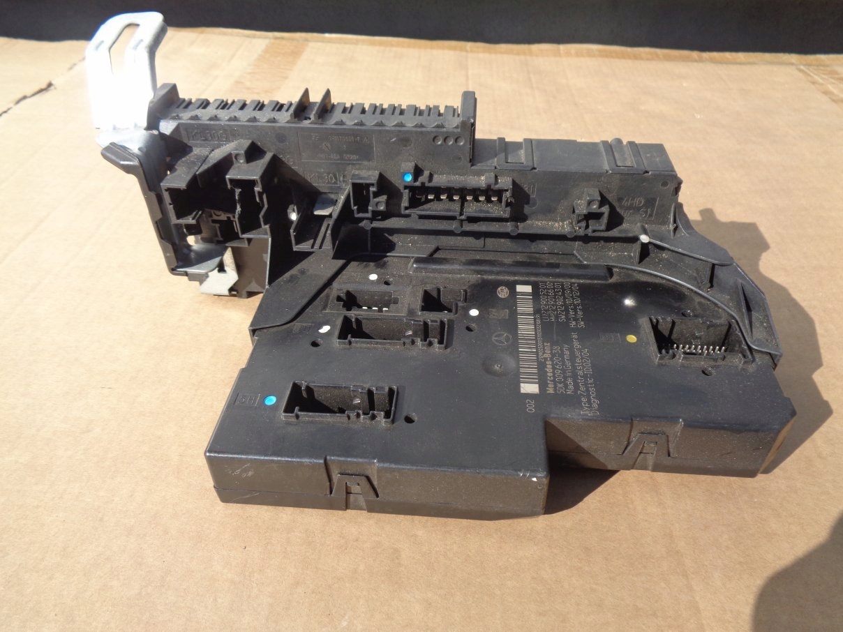 MERCEDES E W212 MODUŁ STEROWNIK SAM