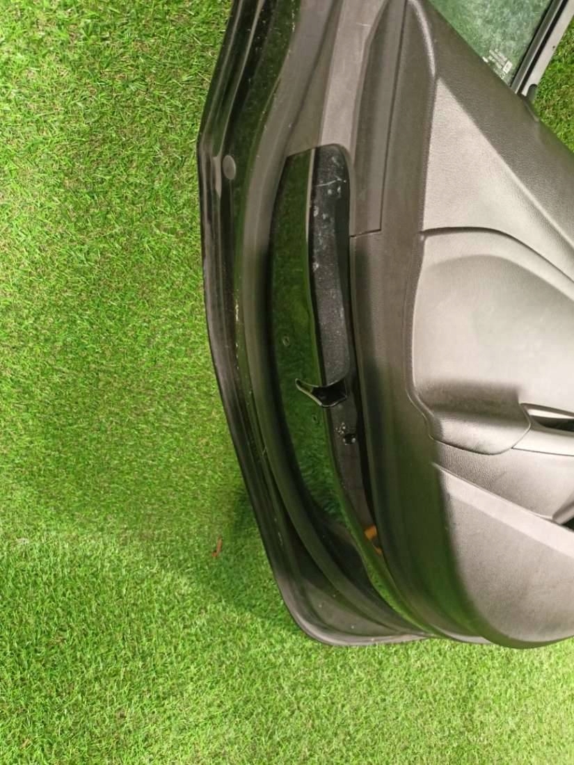 door rear part left side Chevrolet Cruze 2017 USA