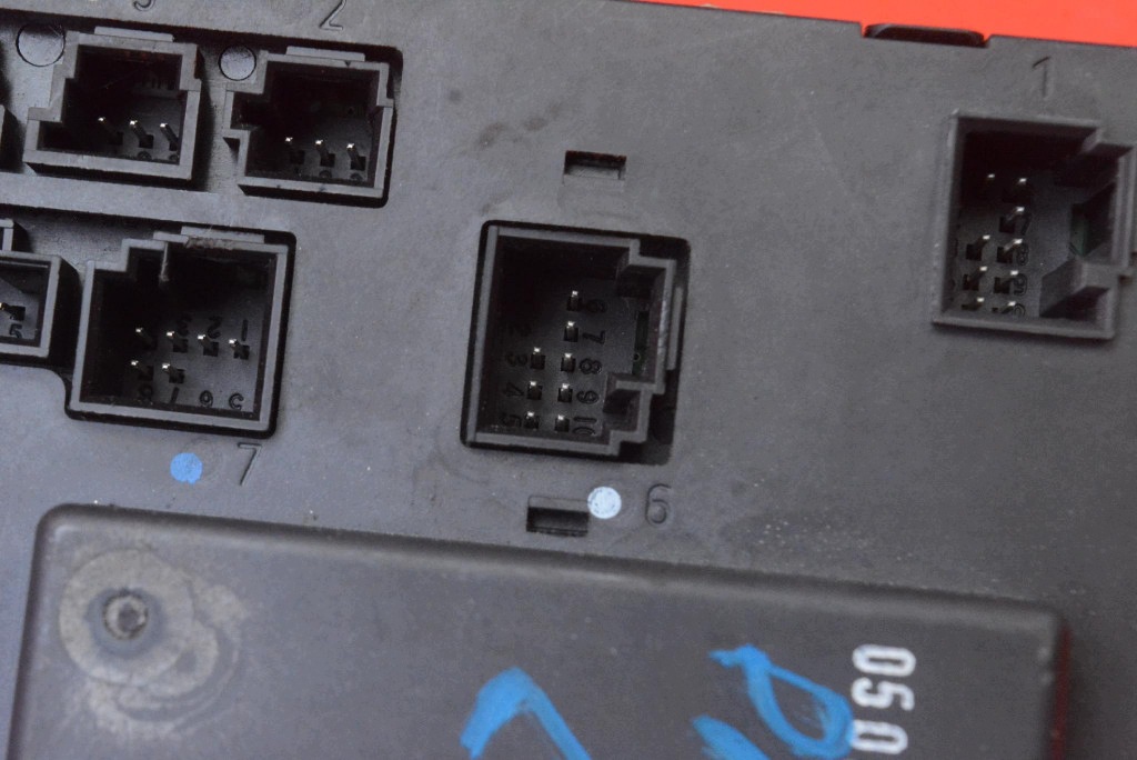 control unit module door left front 2198200626 MERCEDES CLS C219 04-08