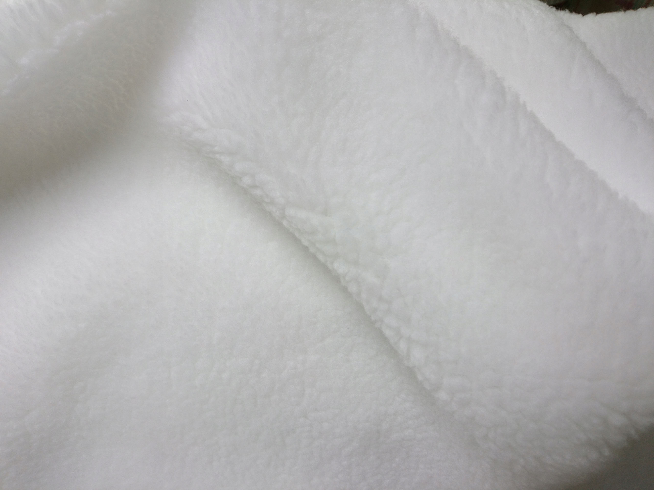 Tkanina futerkowa ocieplająca do kurtek czapek Gramatura 440 g/m²