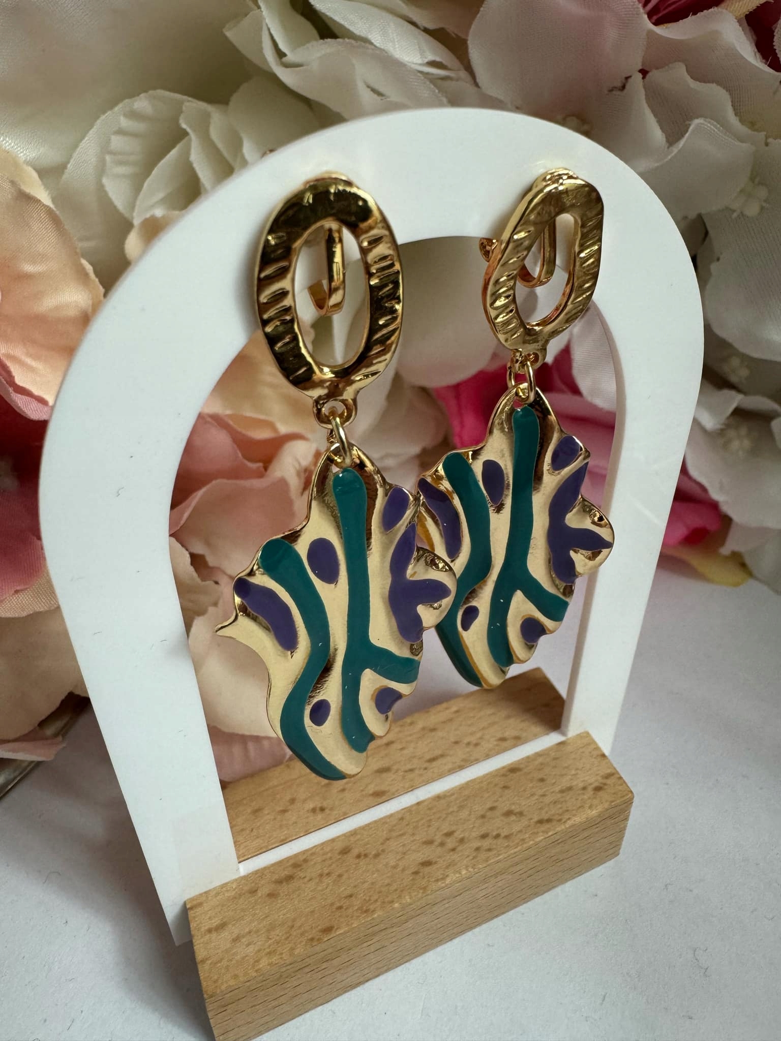 Klipsy złote geometryczne długie blogerki c104 Kod producenta c83