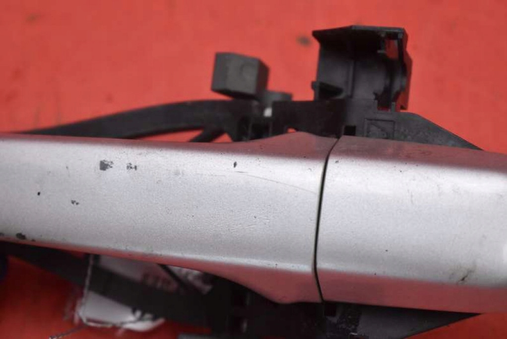 handle right front front SREBRNA 30784203 VOLVO XC70 2 II 07-13