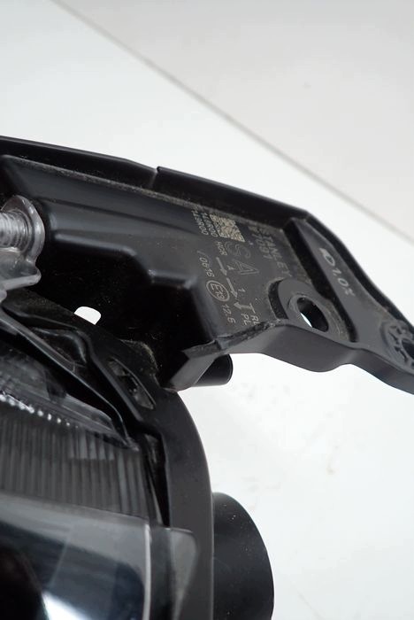 SUZUKI SWIFT MK9 FULL LED 14- reflektor left light left