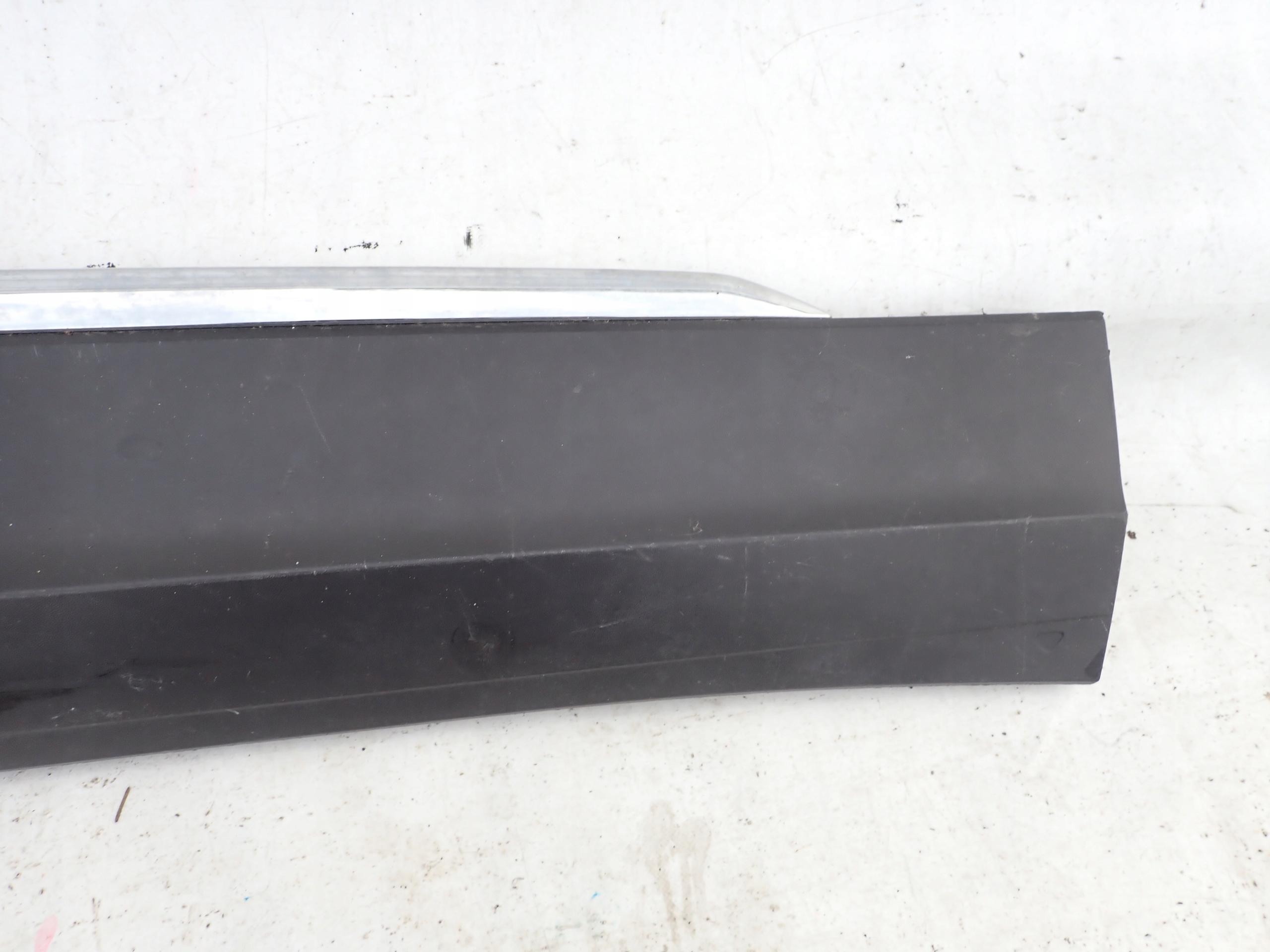 VW TIGUAN II 5NA 16- moulding door right front
